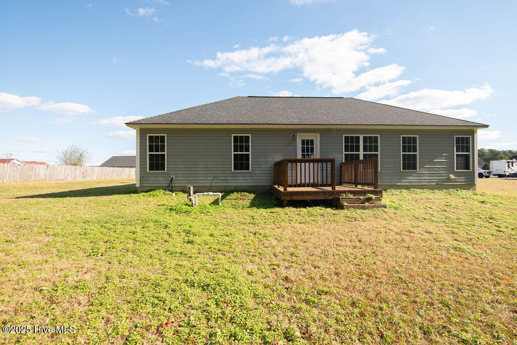 100546198 | Photo 29