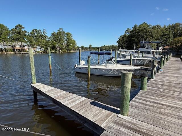 6702 36, Boat Slip 7 Hummingbird Place,Oriental