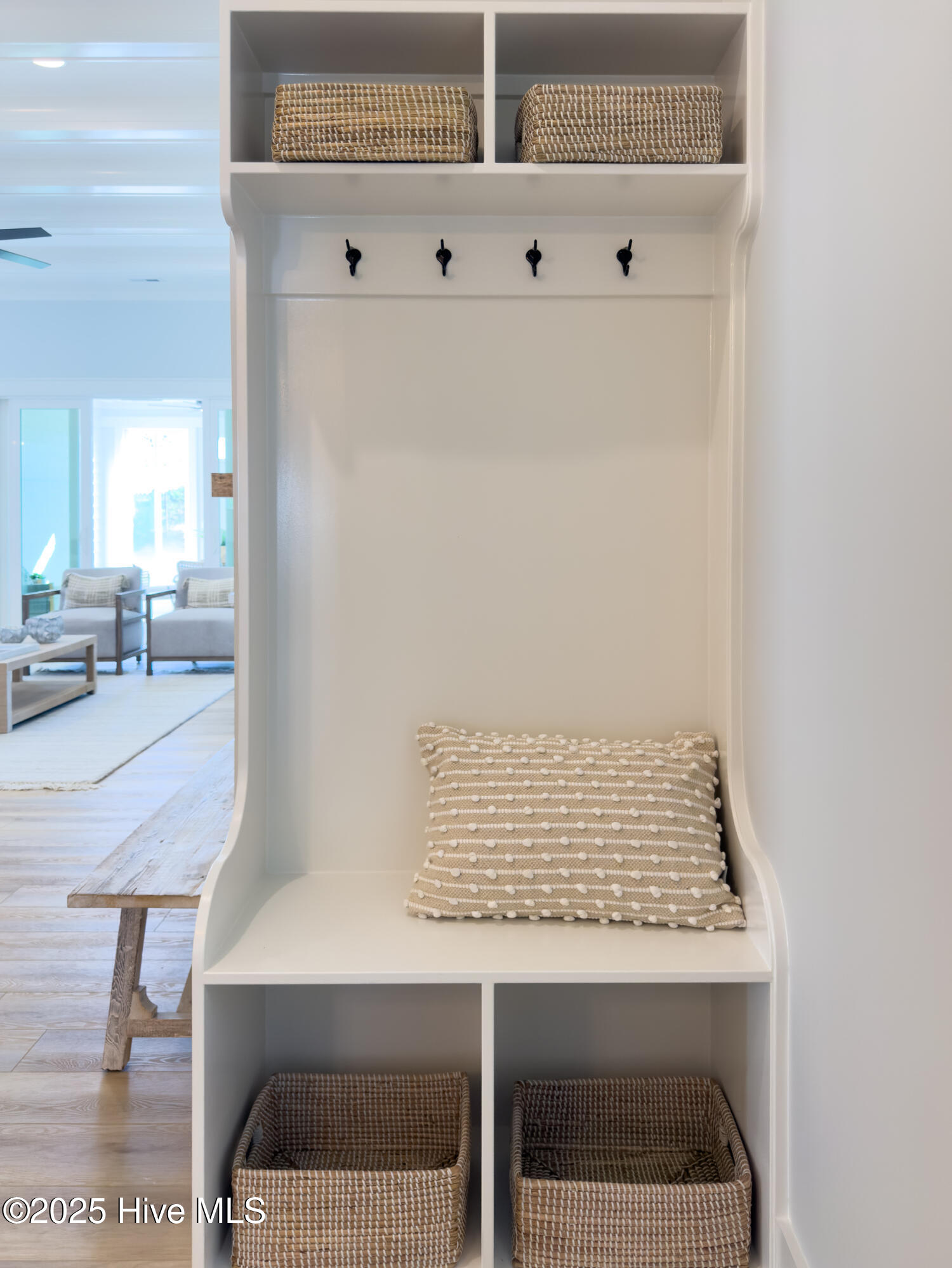 100531959 | Photo 17