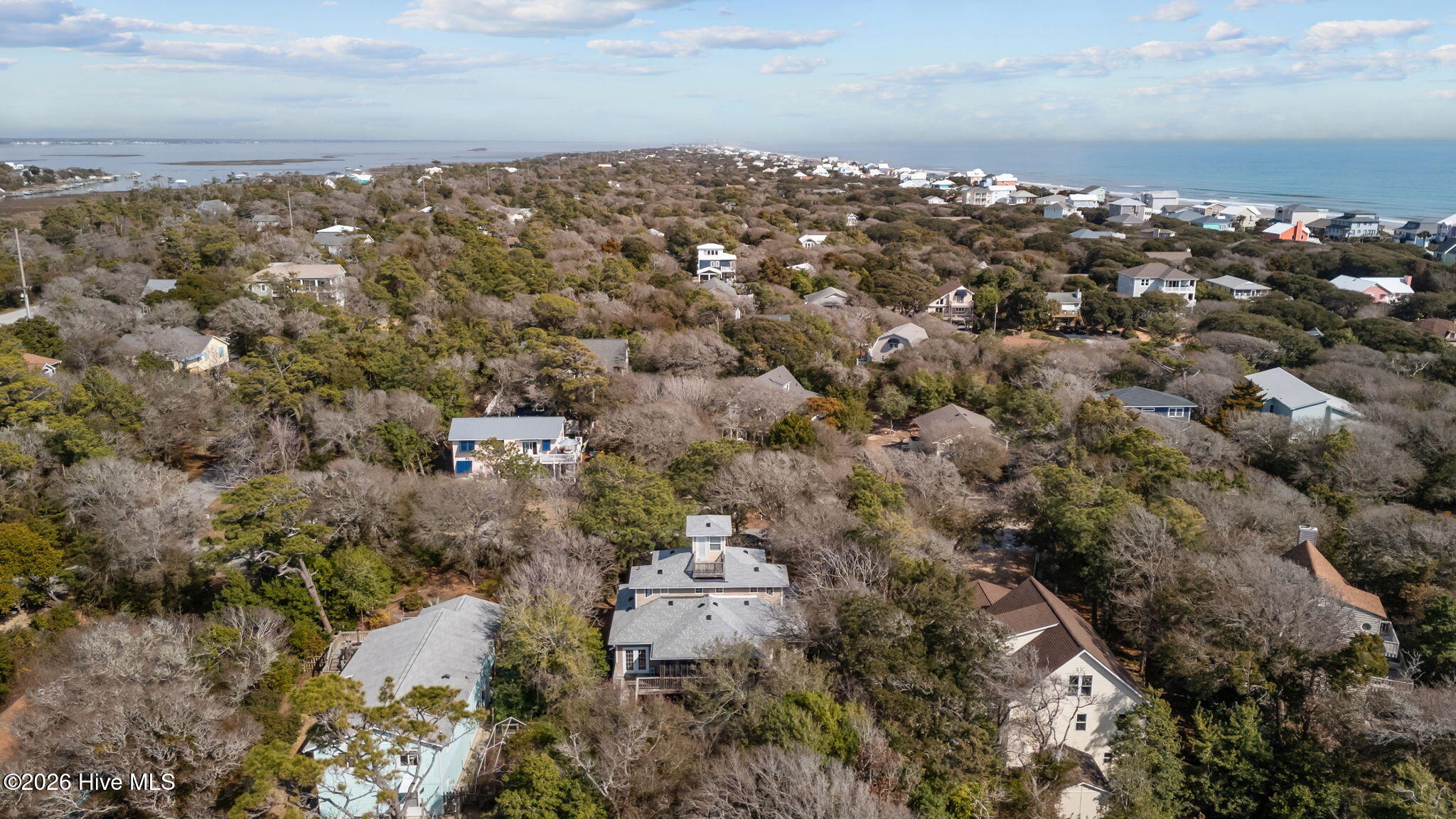 100557971 | Photo 37