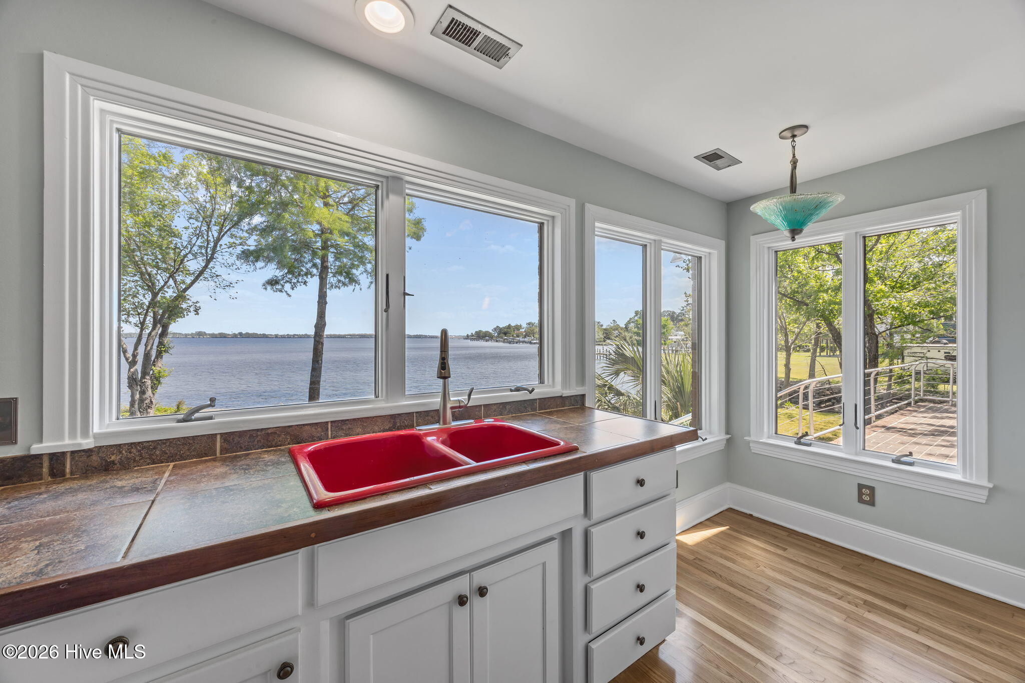 401 Harbor Drive,New Bern