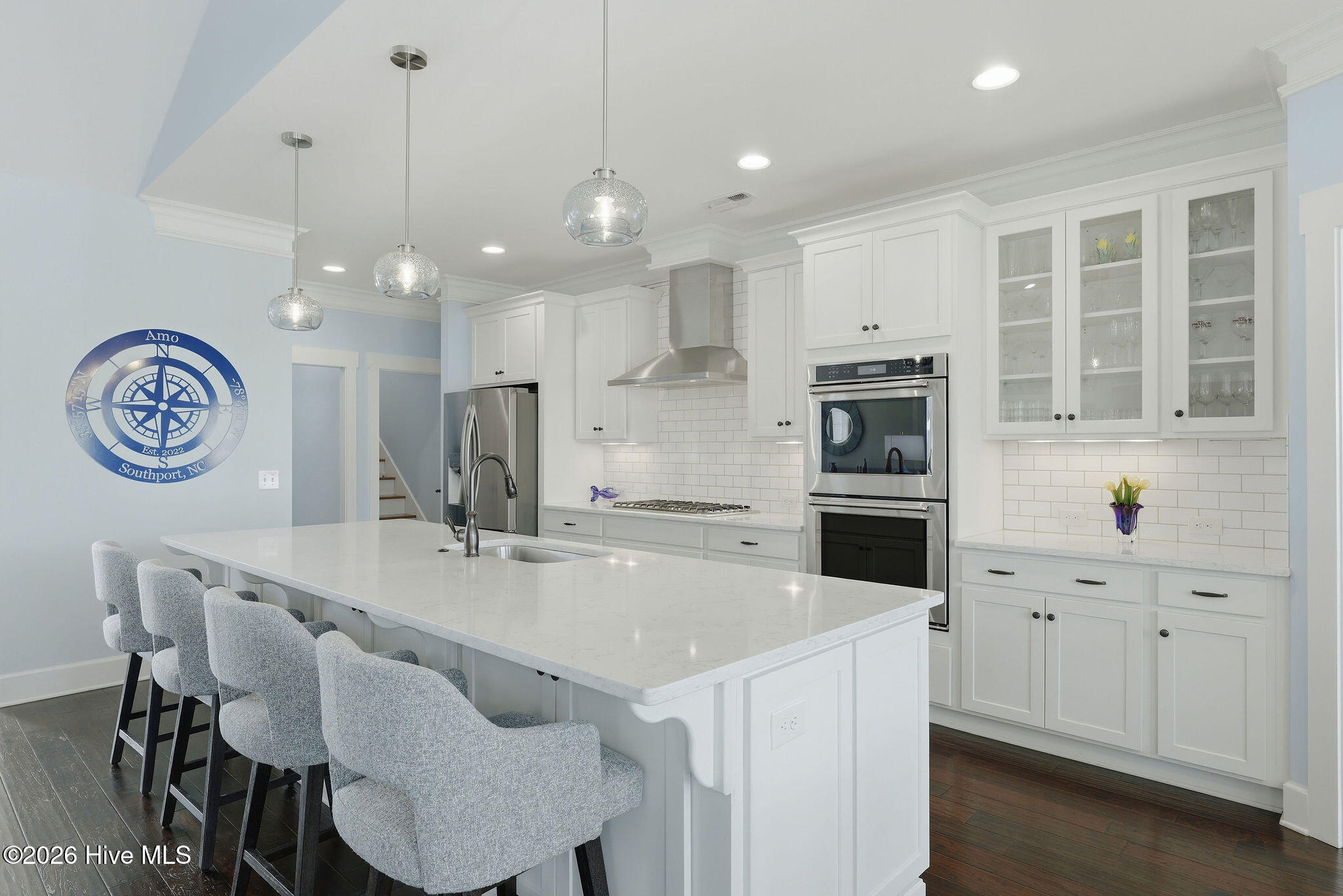 100563234 | Photo 11