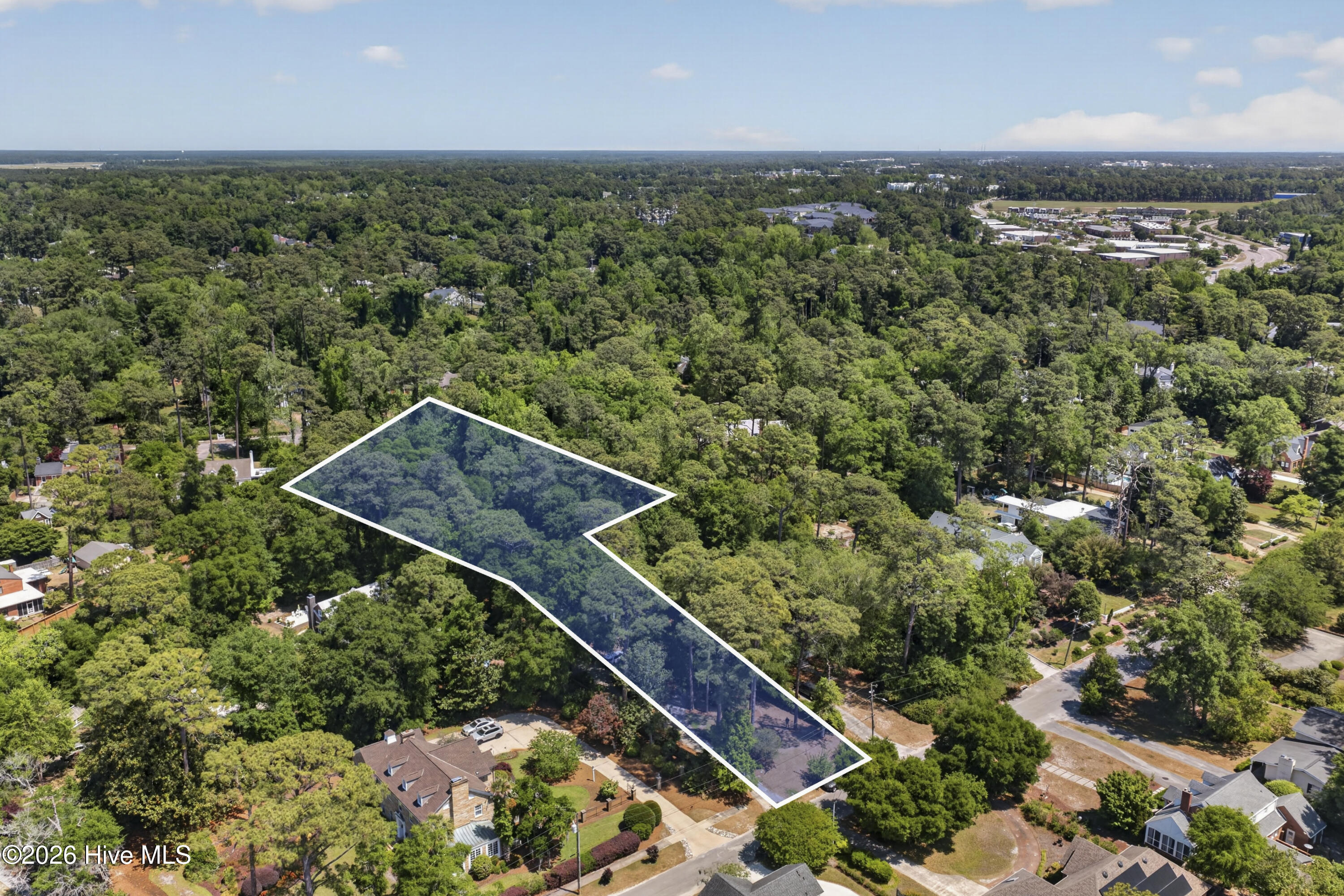 100569316 | Photo 42