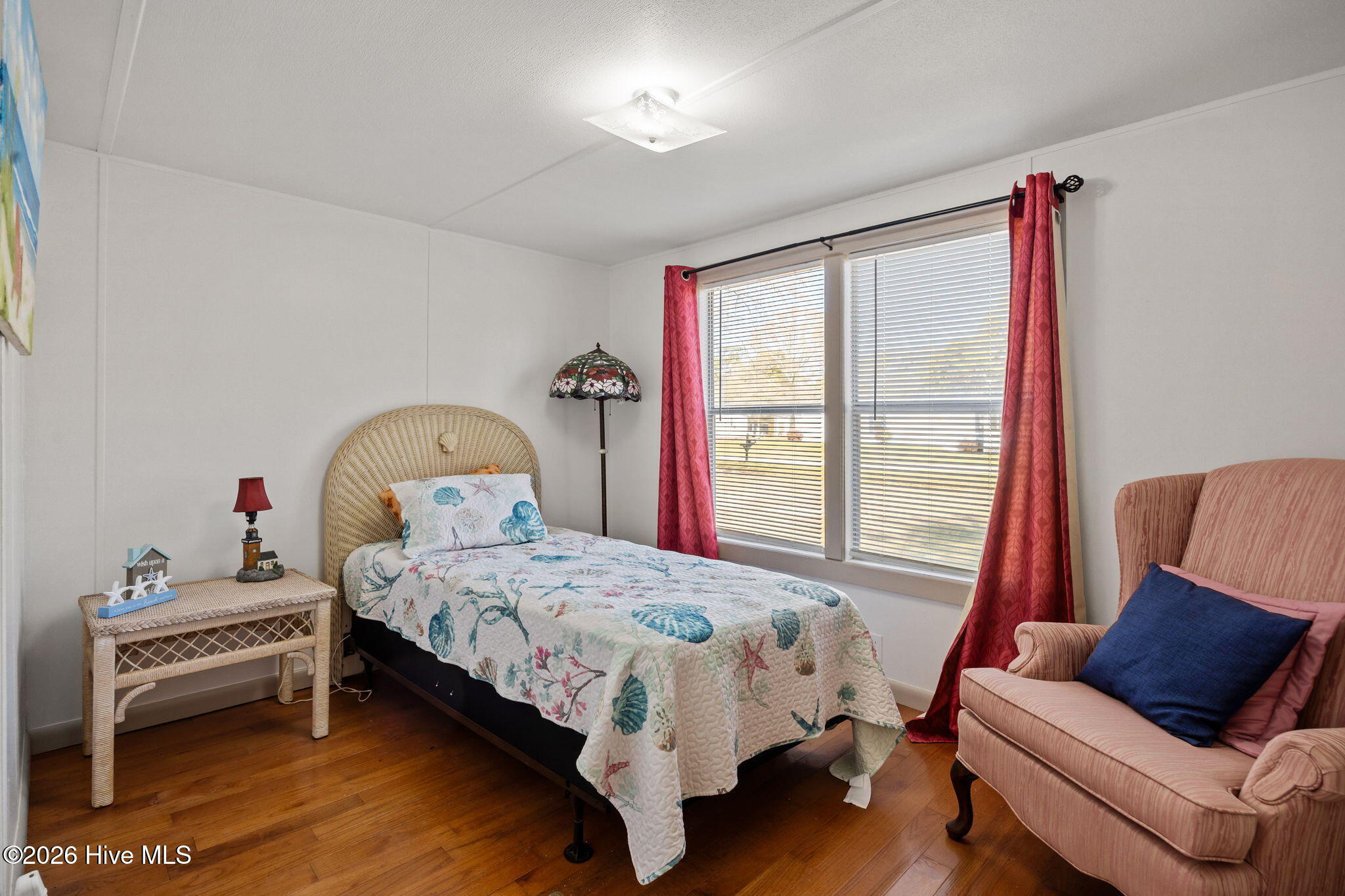 100564054 | Photo 22