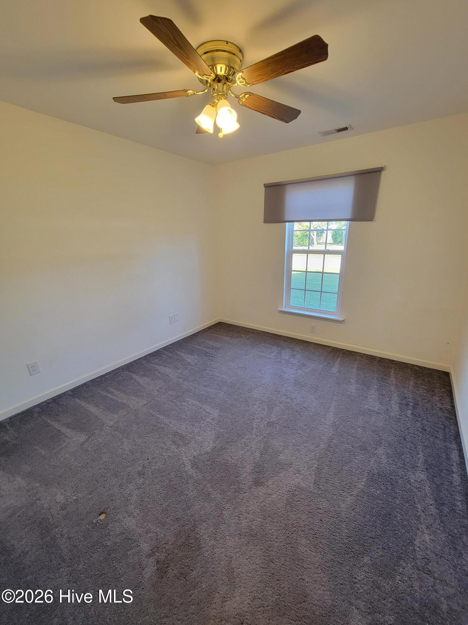 100547520 | Photo 15