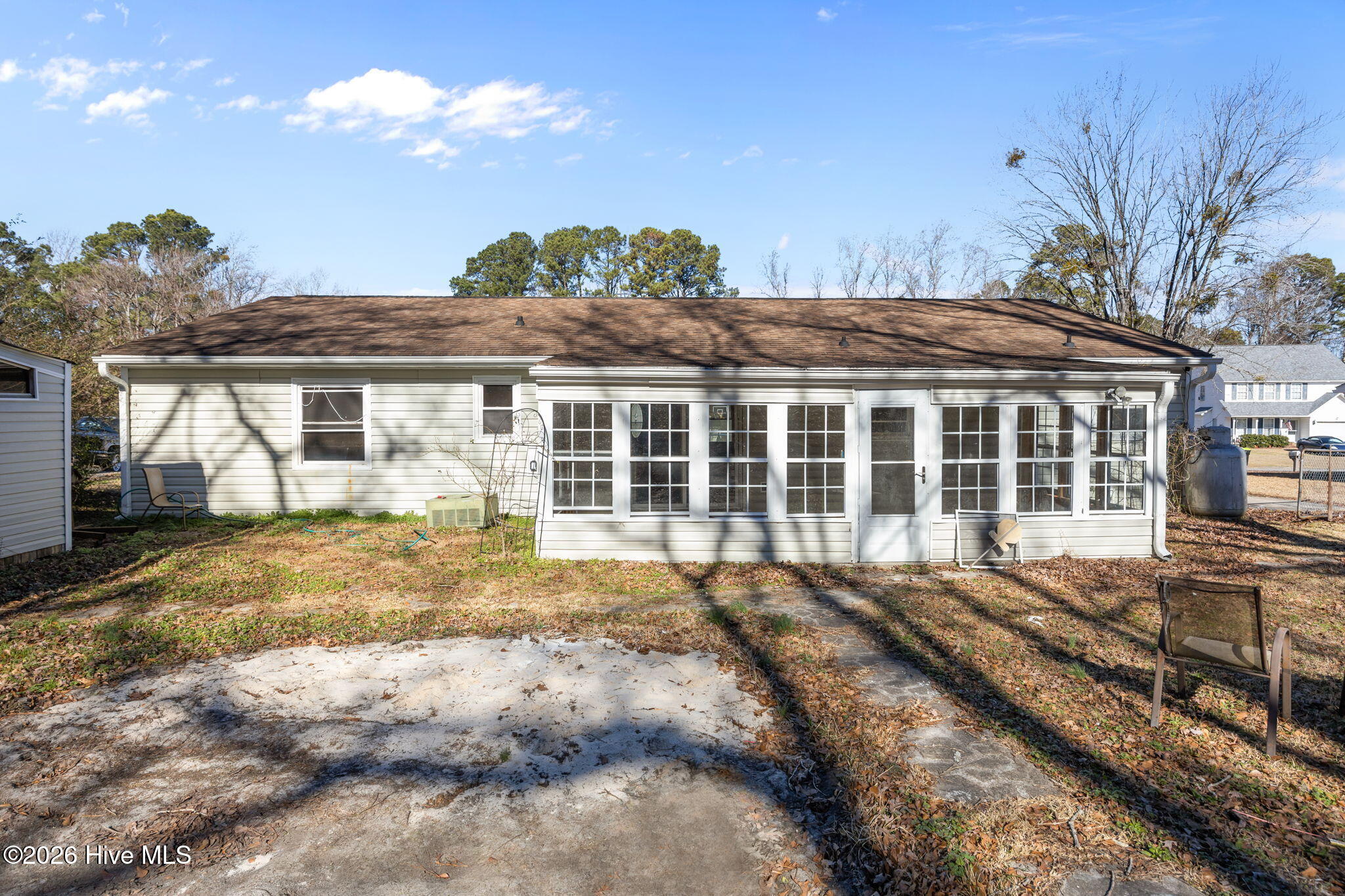 100549992 | Photo 36