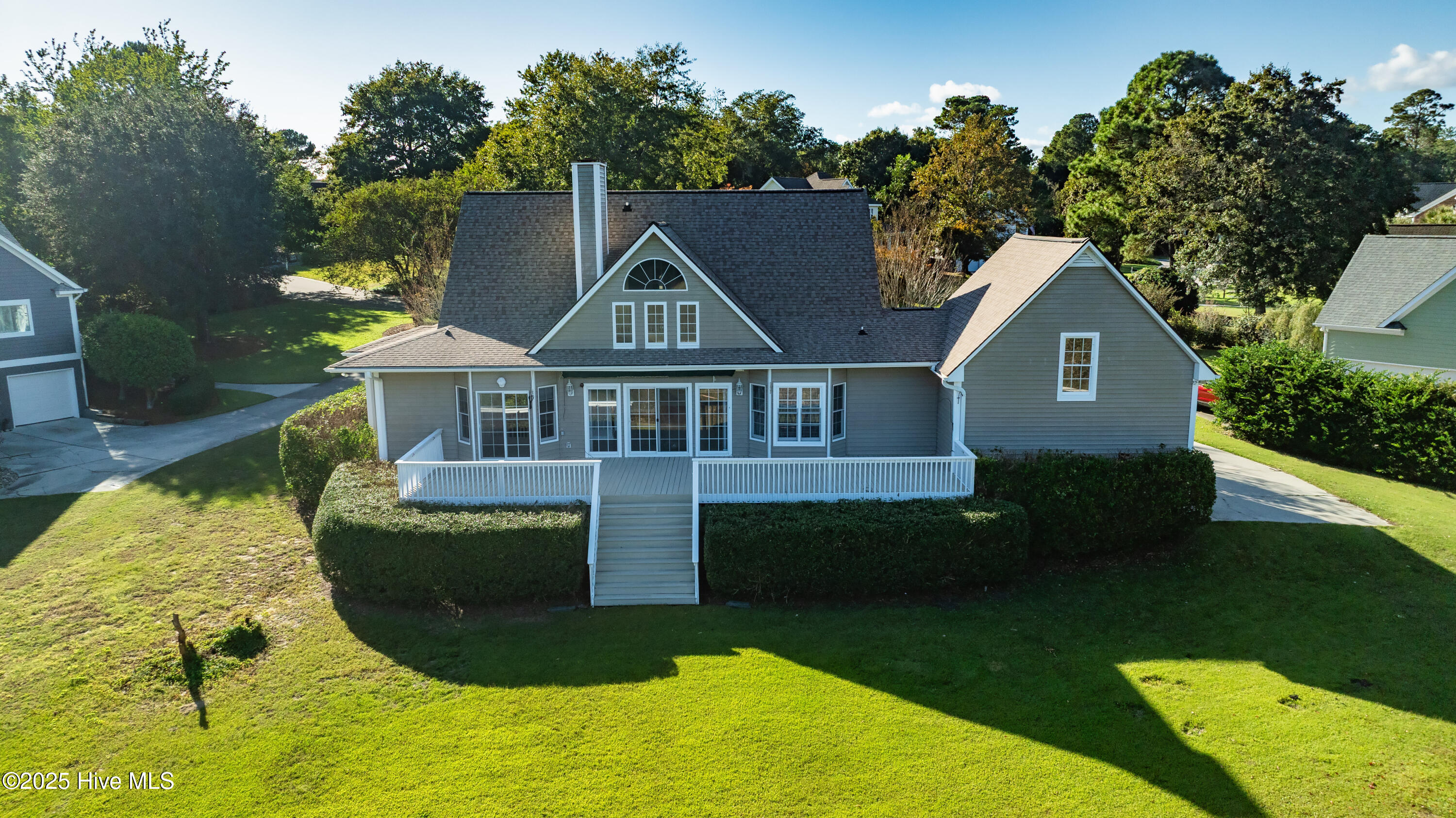 100556880 | Photo 55