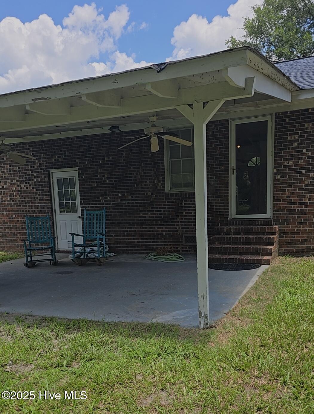 100499907 | Photo 25