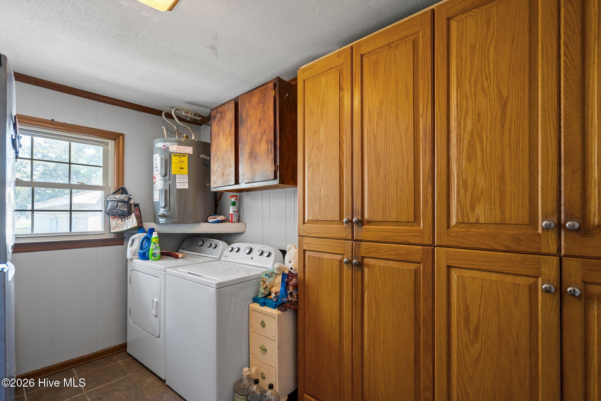 100560158 | Photo 19