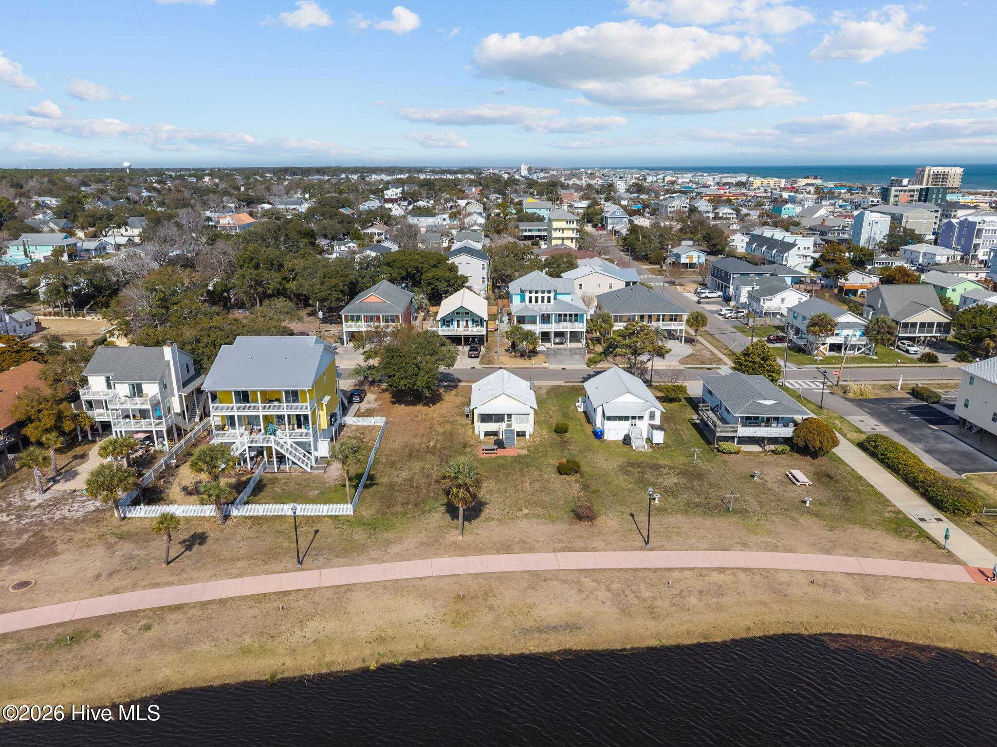 305 Atlanta Avenue, Carolina Beach, NC, 28428
