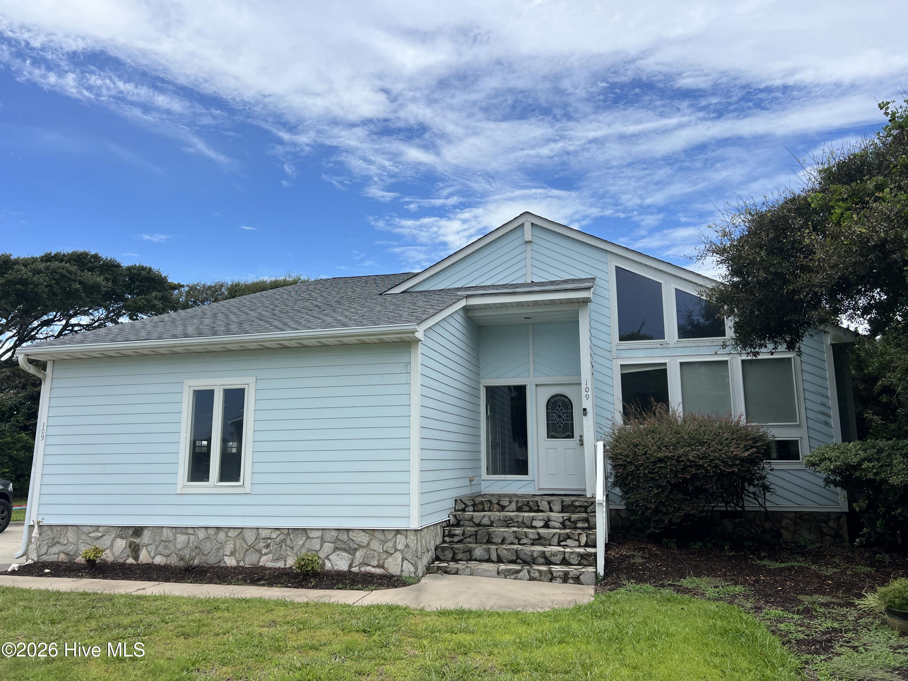 109 Oakleaf Drive,Pine Knoll Shores