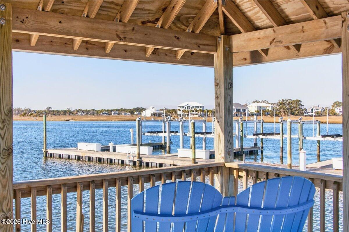 102 Lucas Cove, Oak Island, NC, 28465