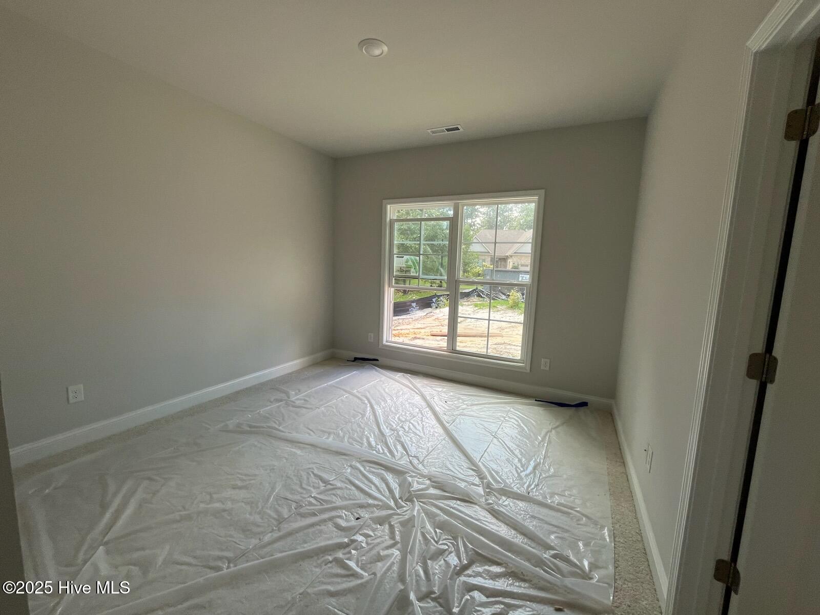 100525436 | Photo 16