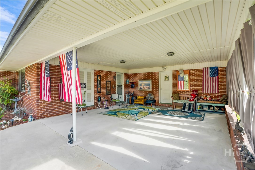 97 Azalea Avenue, Savannah, GA, 31408