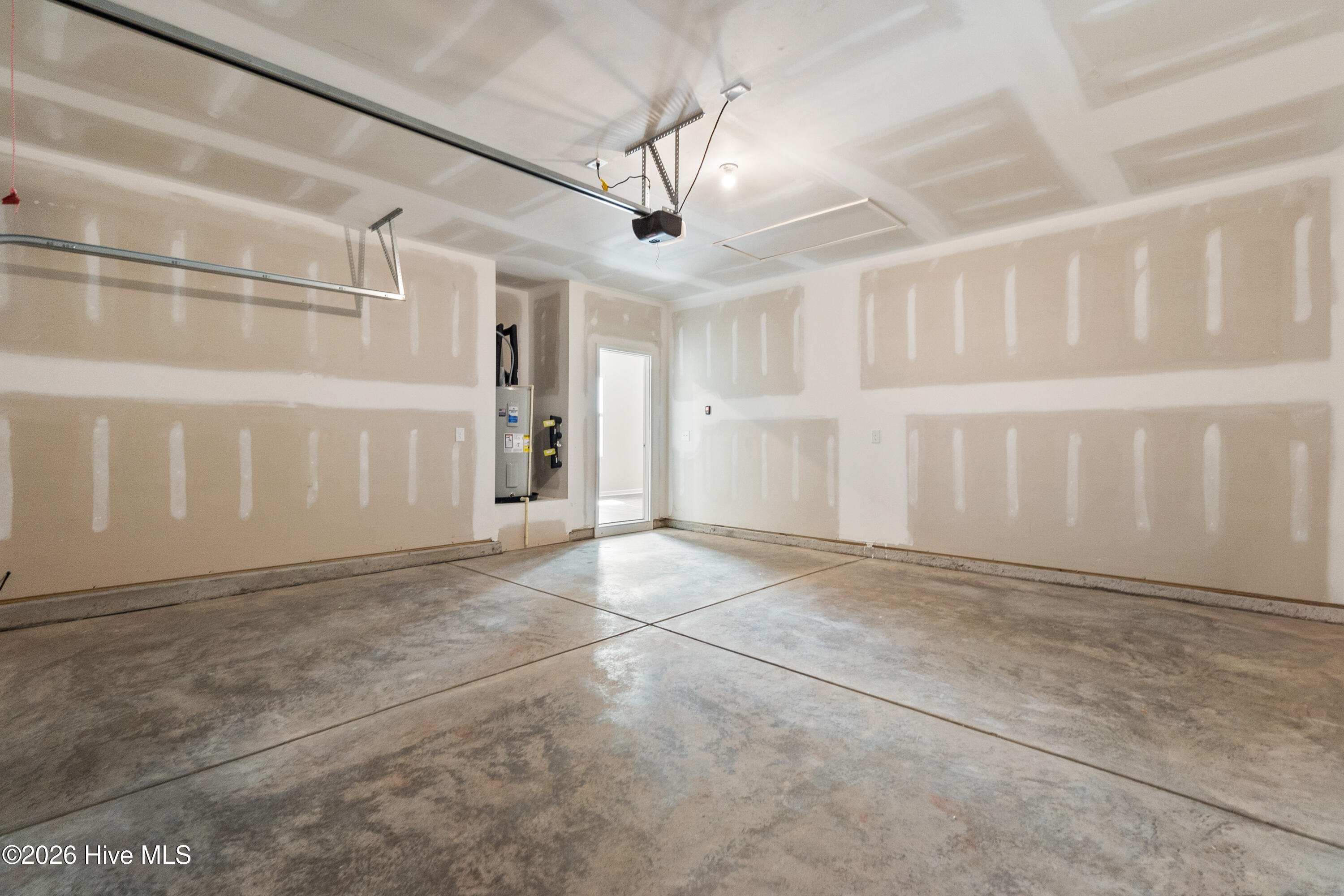 Photo of similar home.