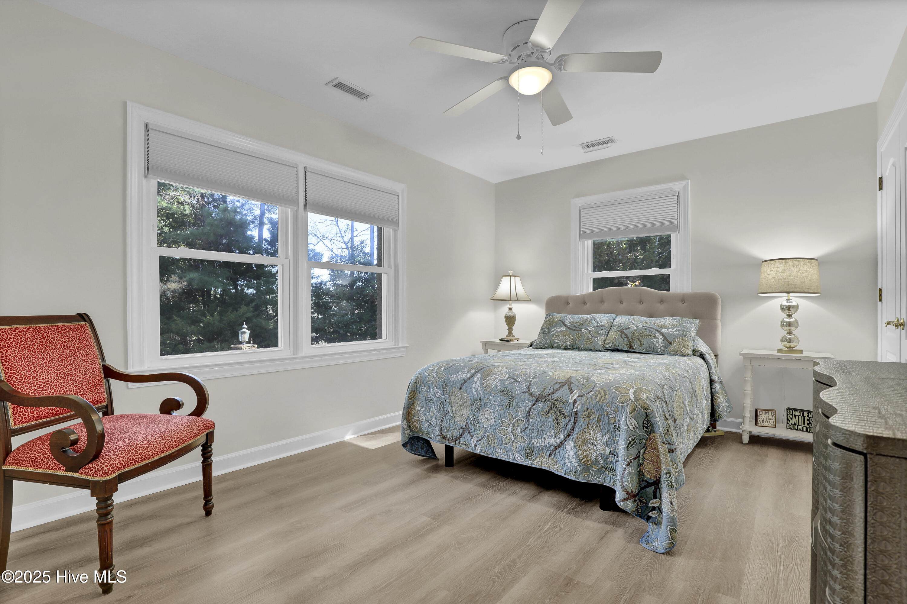 100537816 | Photo 20