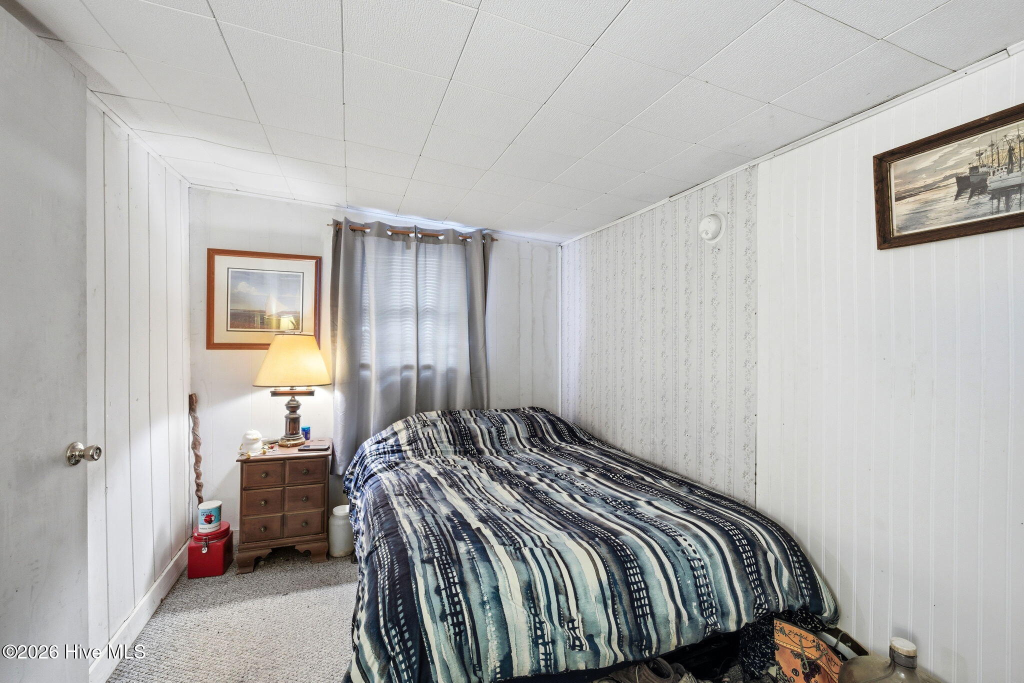 100558403 | Photo 44