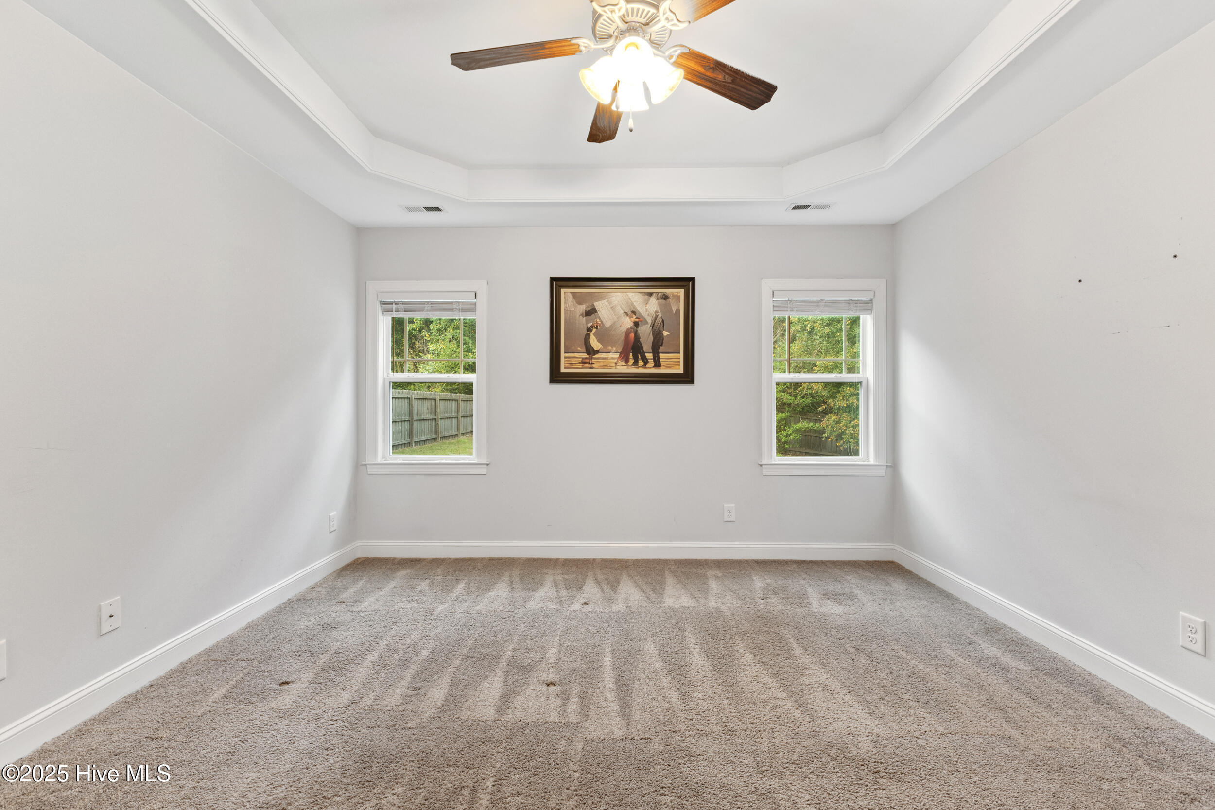 100533307 | Photo 20