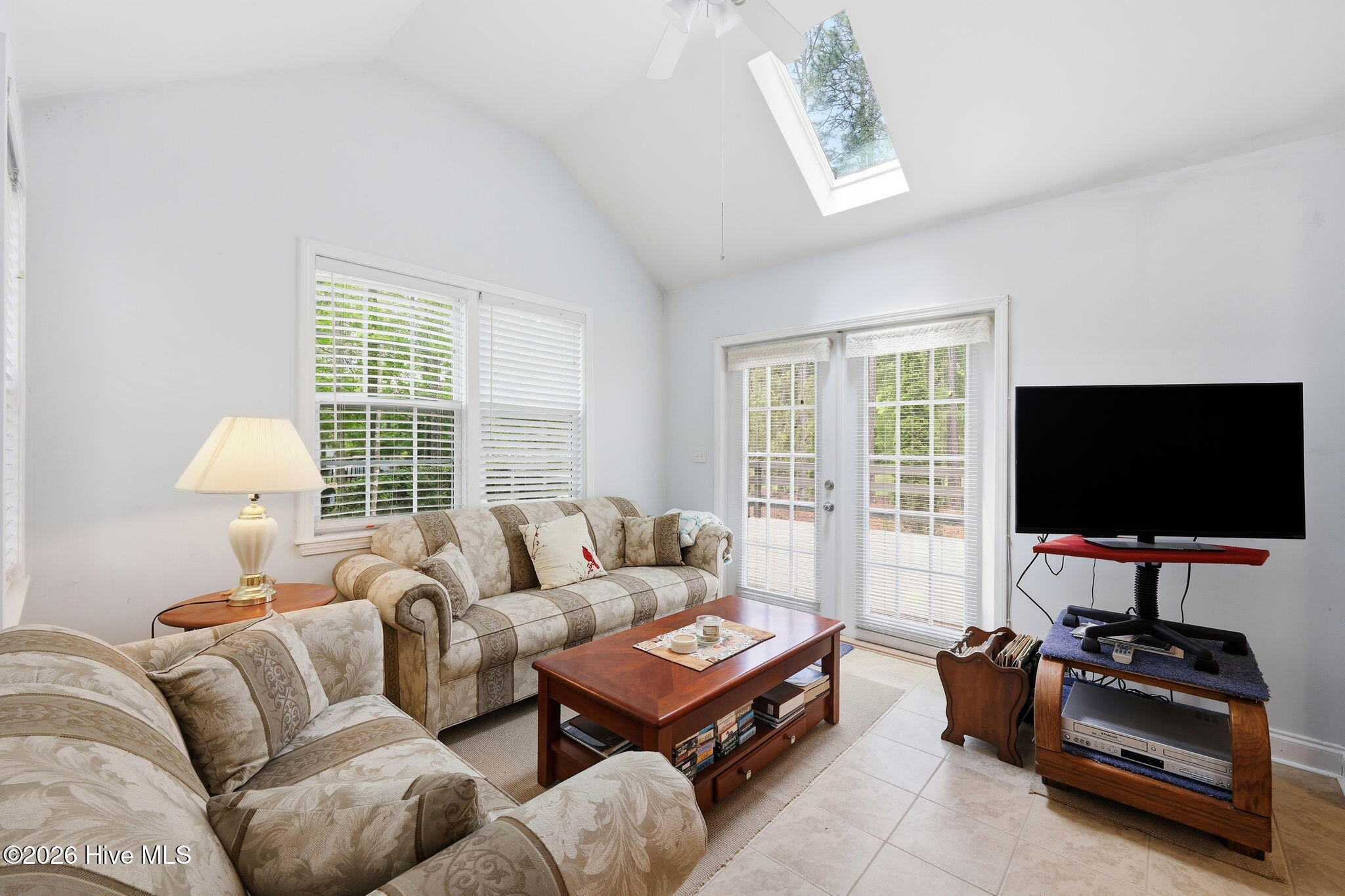 74 Driftwood Court,Minnesott Beach