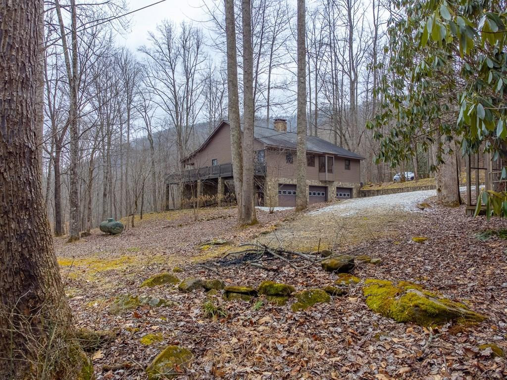 Homes for sale in Robbinsville, NC | 1221 Sam Cvs, Robbinsville, NC 28771 | MLS# 98525454