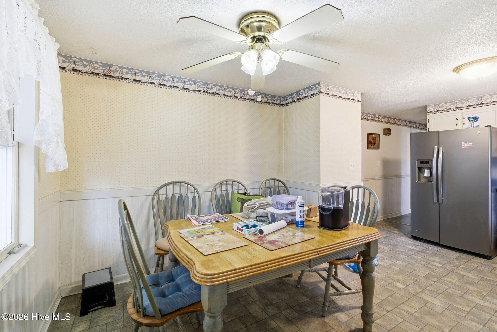 100558403 | Photo 29