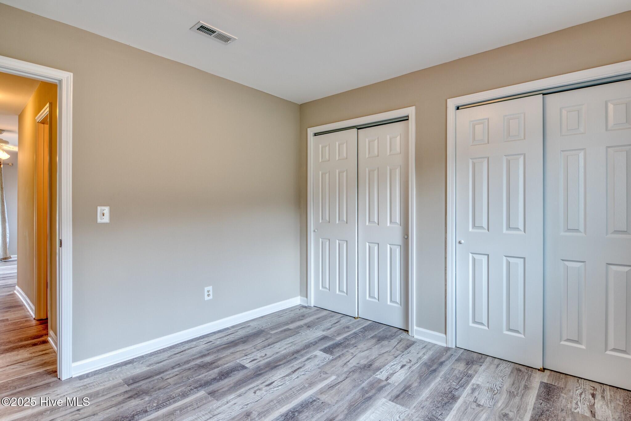 100535864 | Photo 10