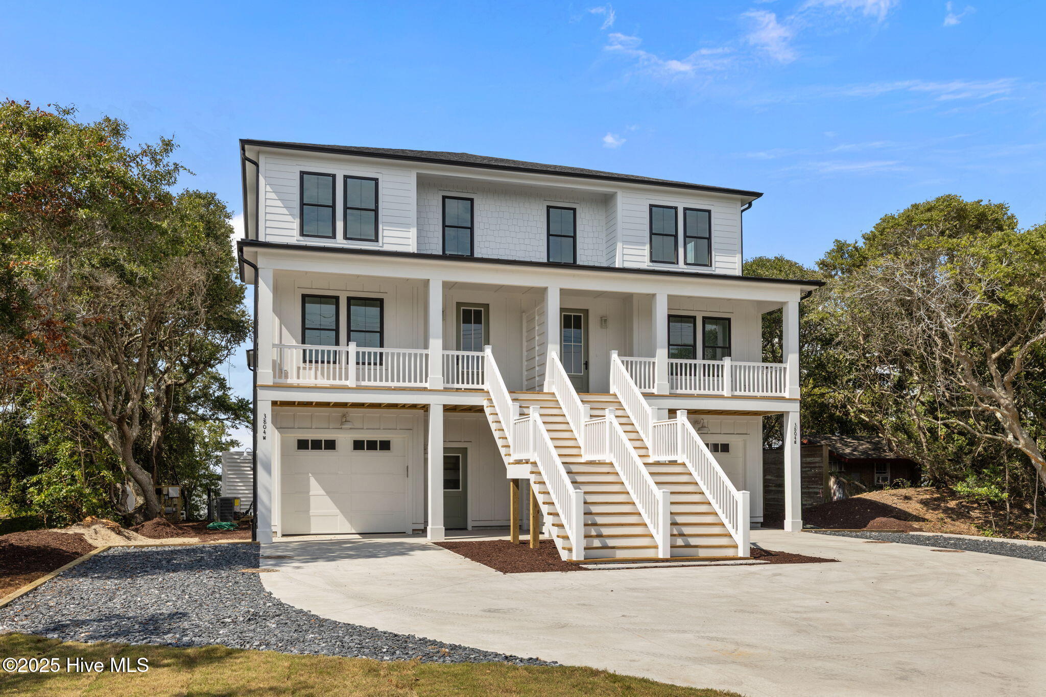 Homes for sale in Emerald Isle, NC | 3804 Emerald Dr E, Emerald Isle, NC 28594 | MLS# 100539965