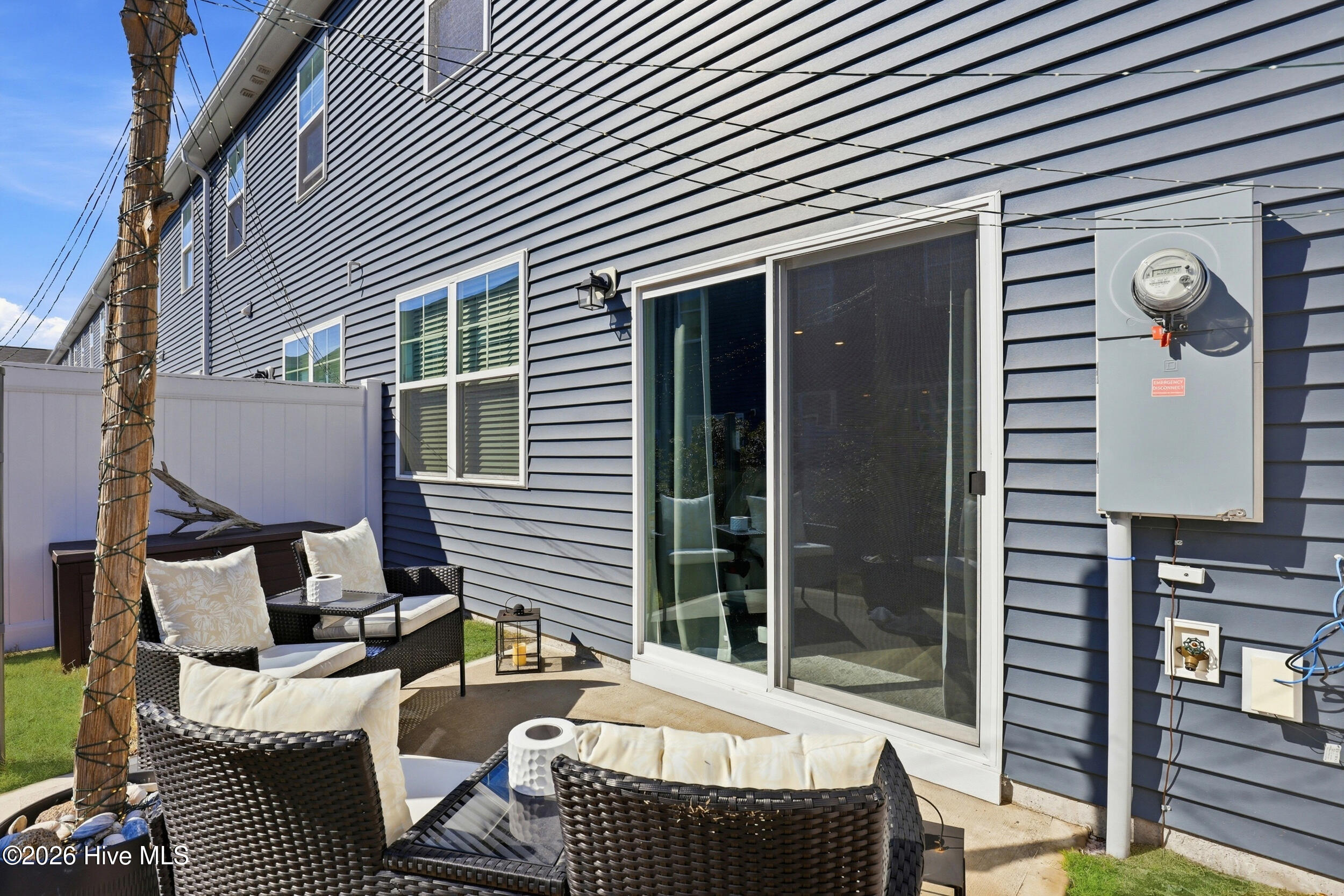 100557529 | Photo 32