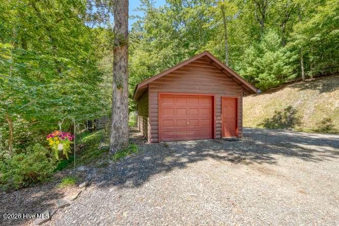 Photo 3 of Single family home for sale at 158 Red Oak Forest Ln, Murphy, NC 28906 | MLS# 100599418 | Listing updated on 2026-08-28