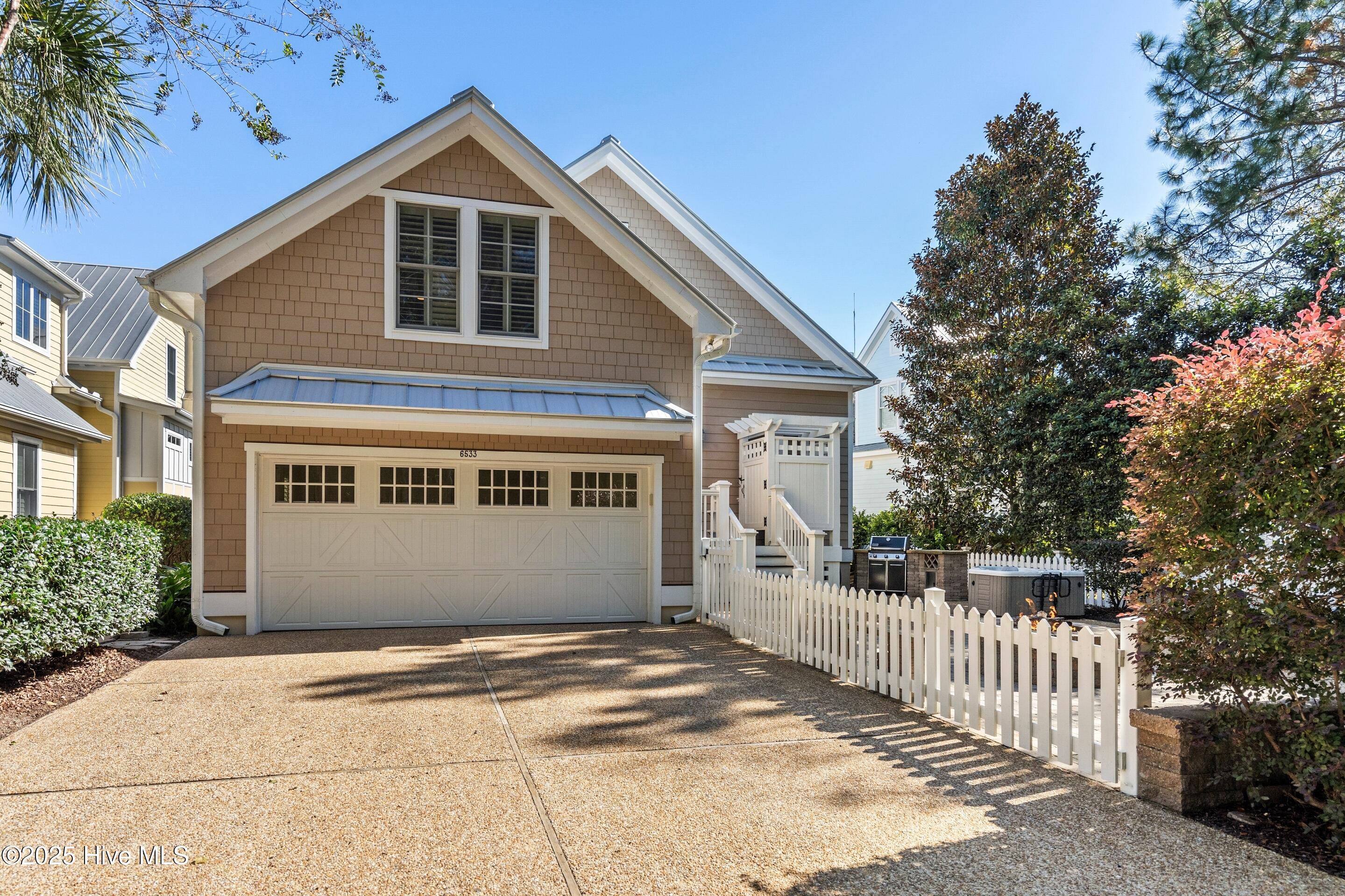 100537551 | Photo 62