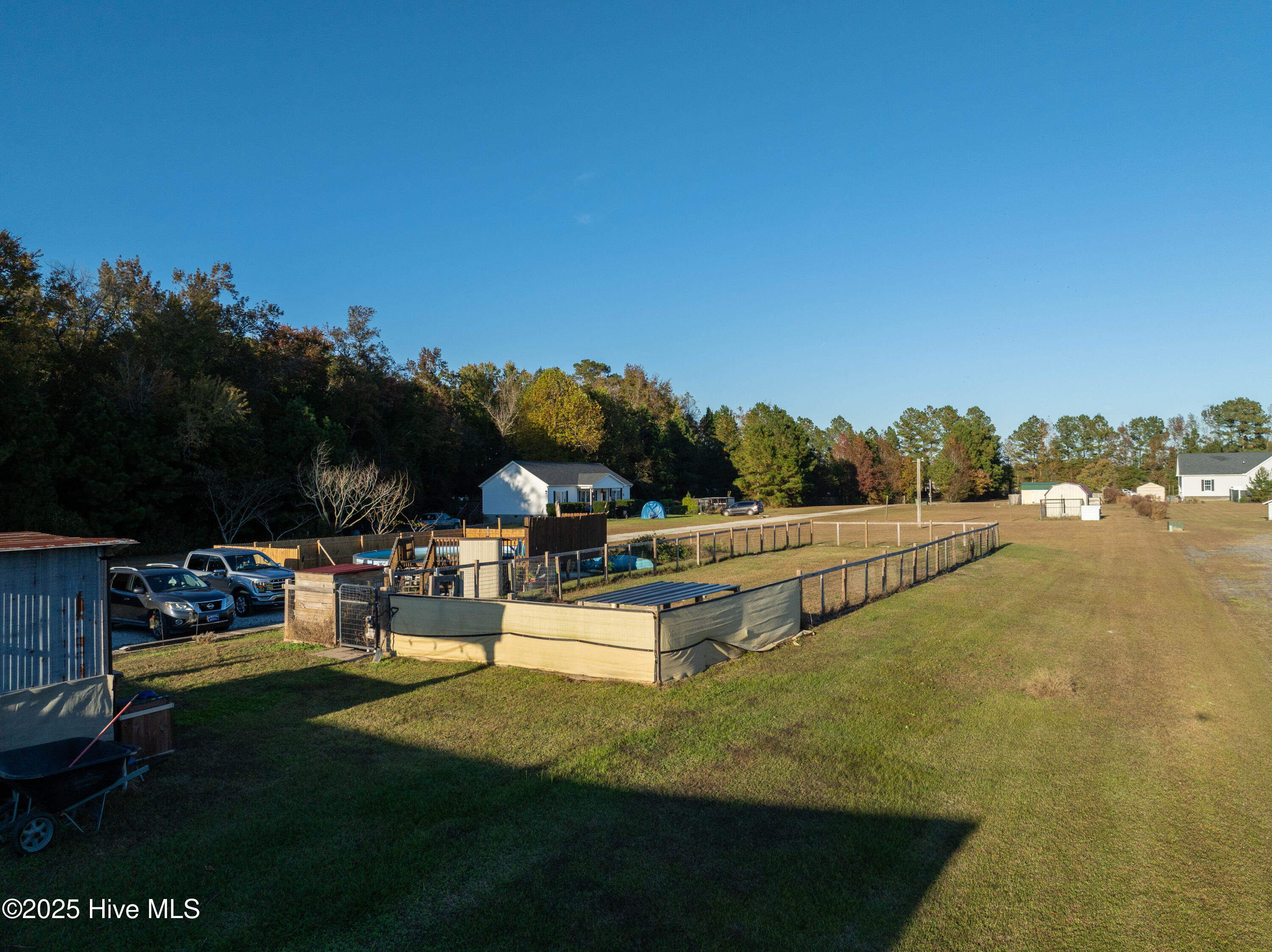 100539852 | Photo 36