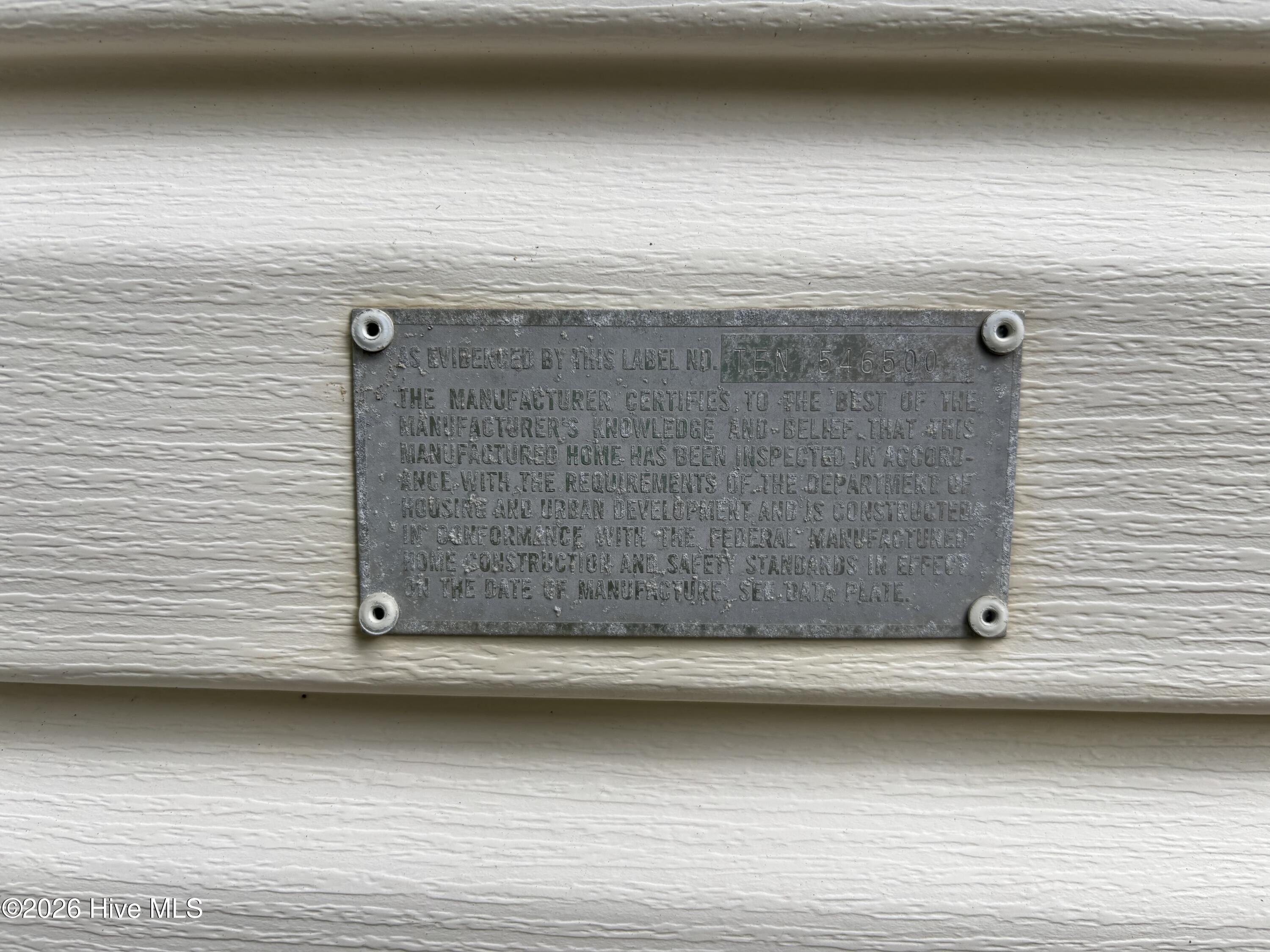 100590969 | Photo 46