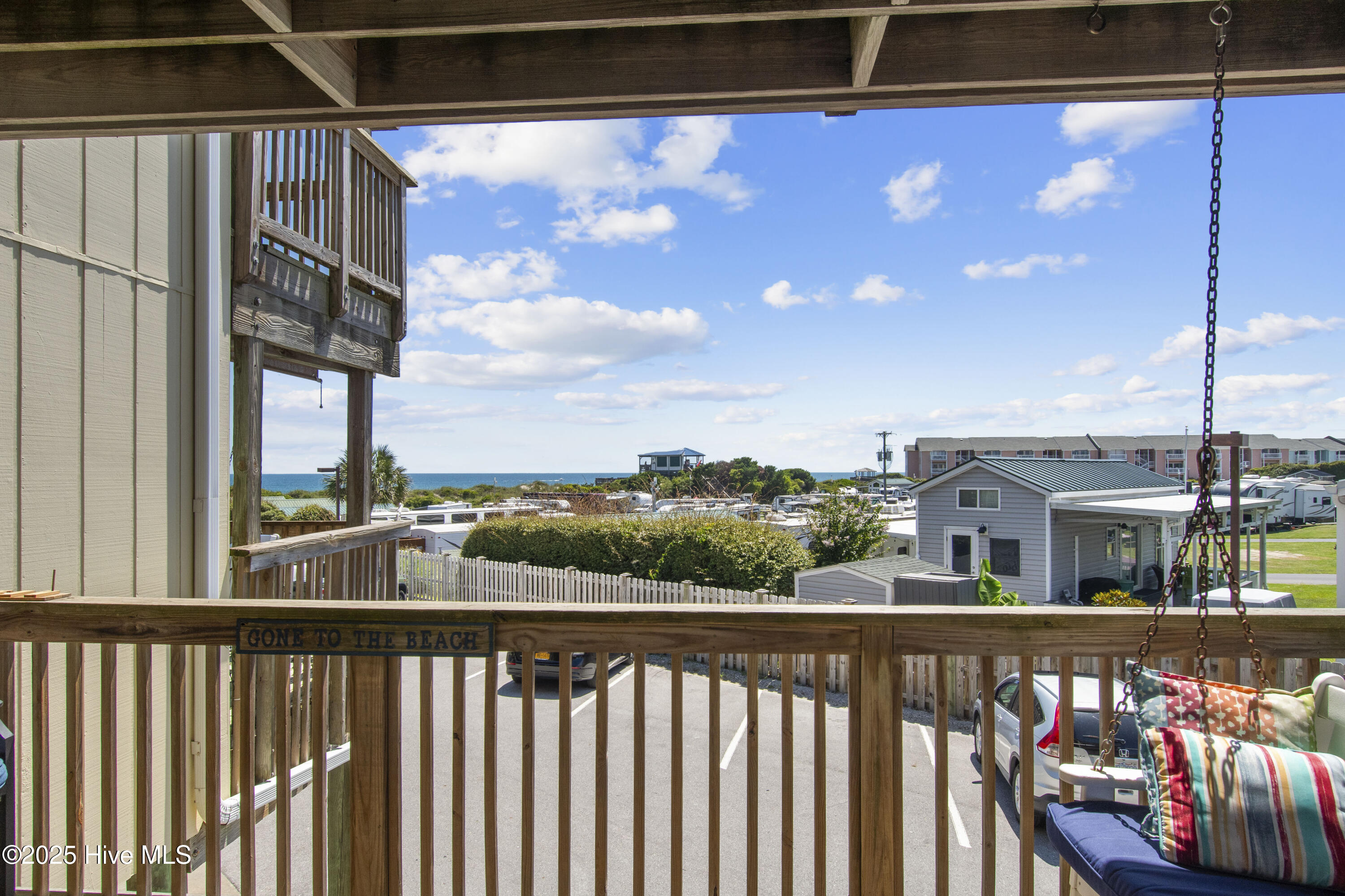 100519388 | Photo 31