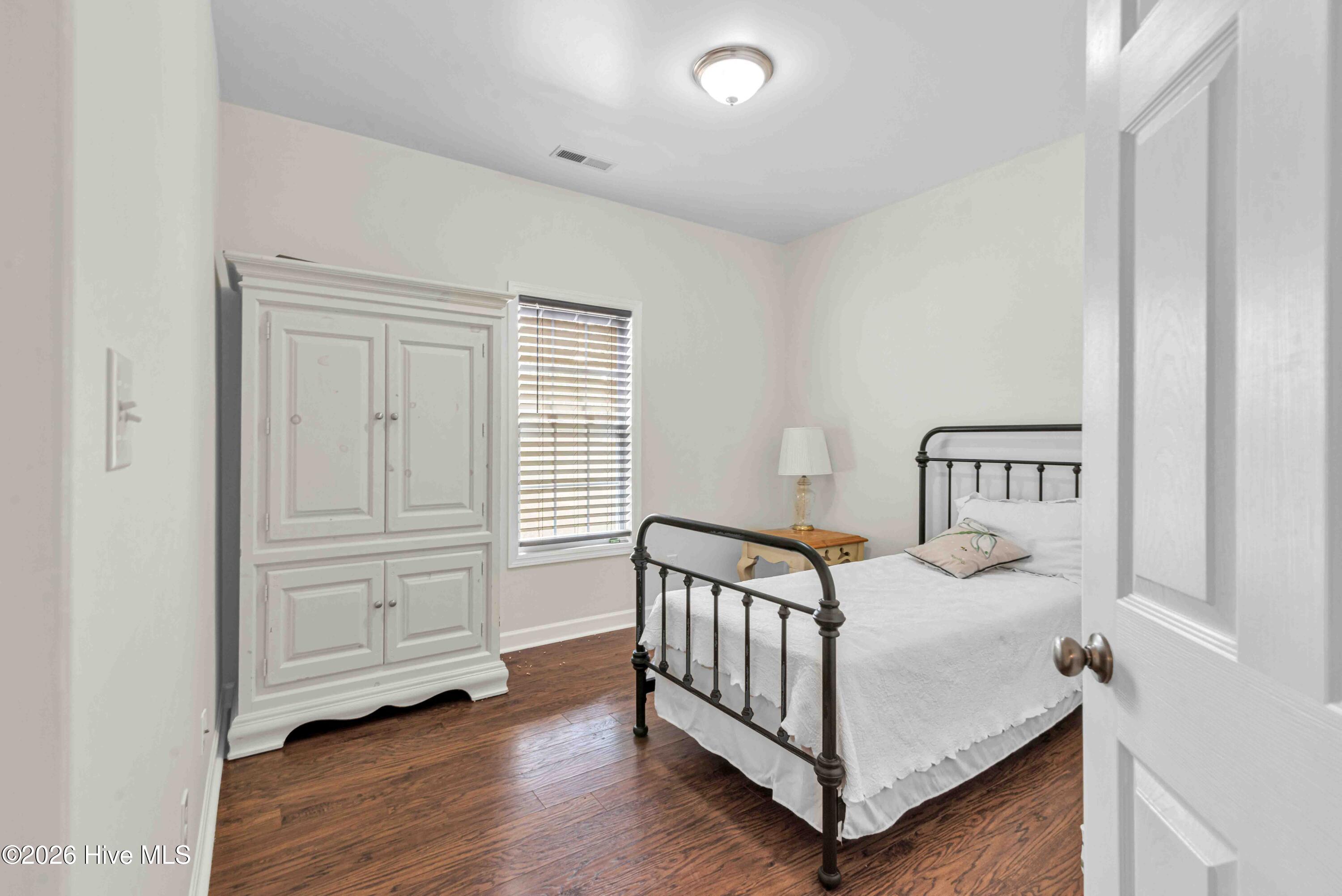 100557522 | Photo 34