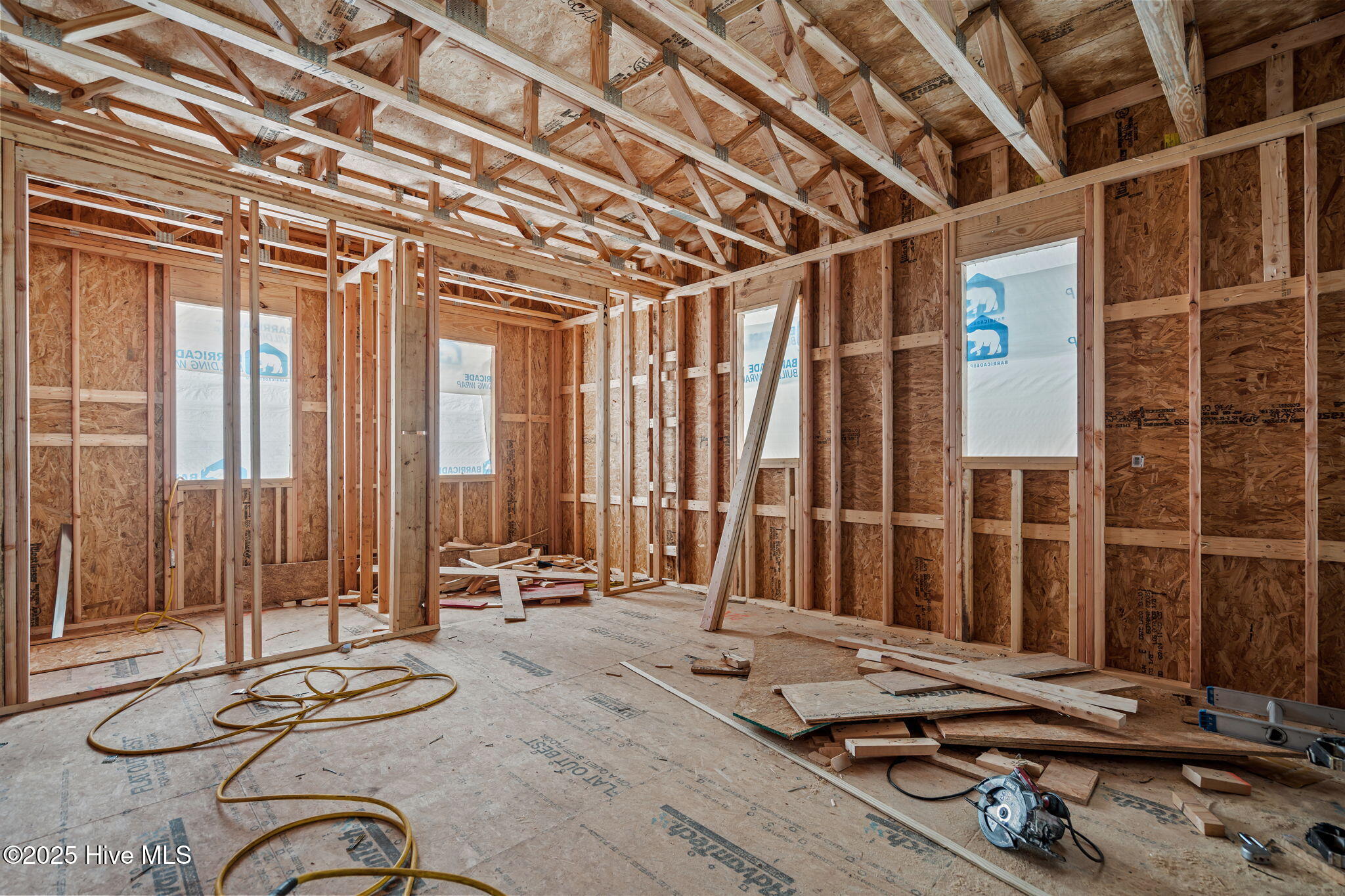 100547046 | Photo 17