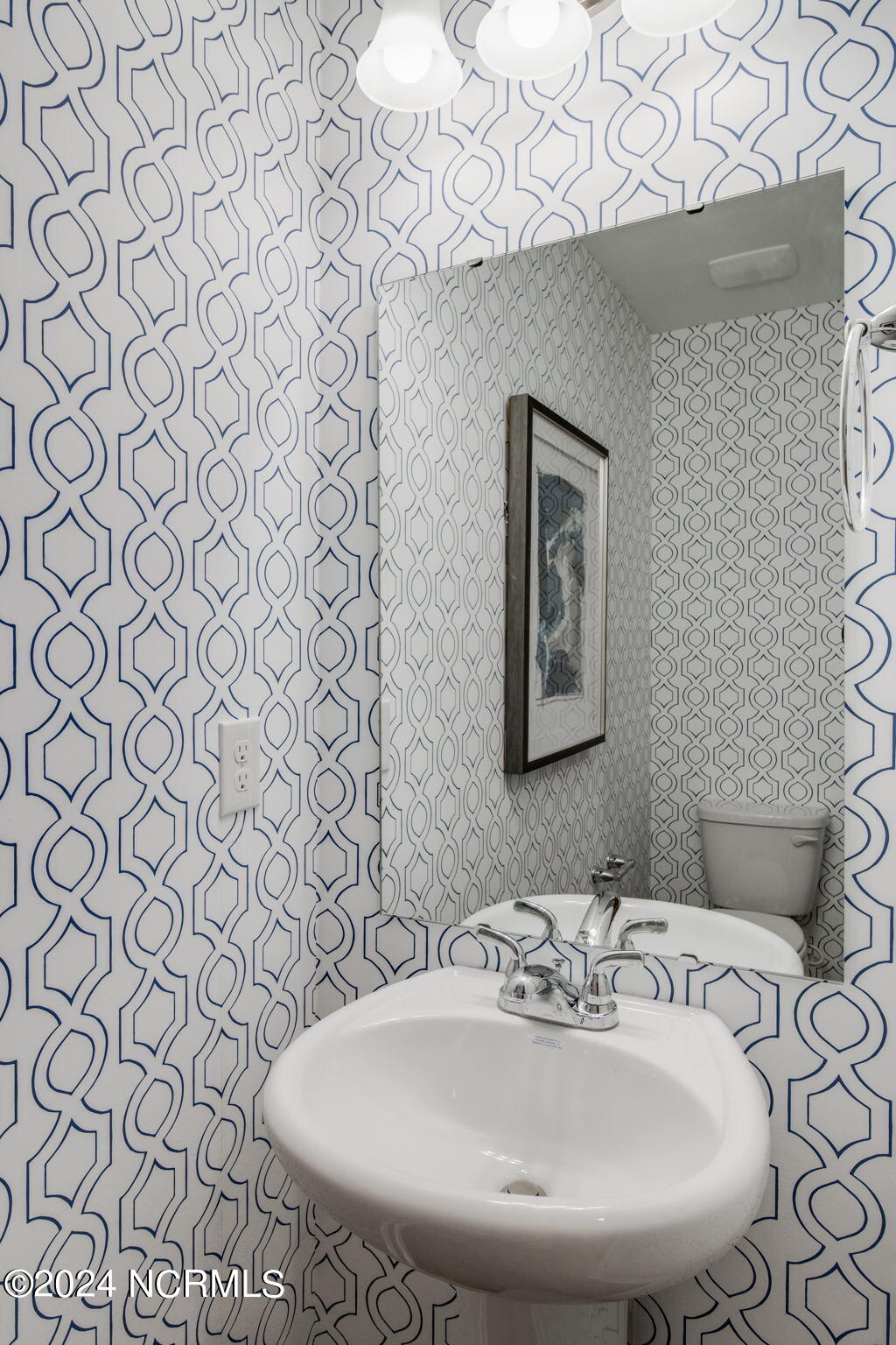 100553696 | Photo 32