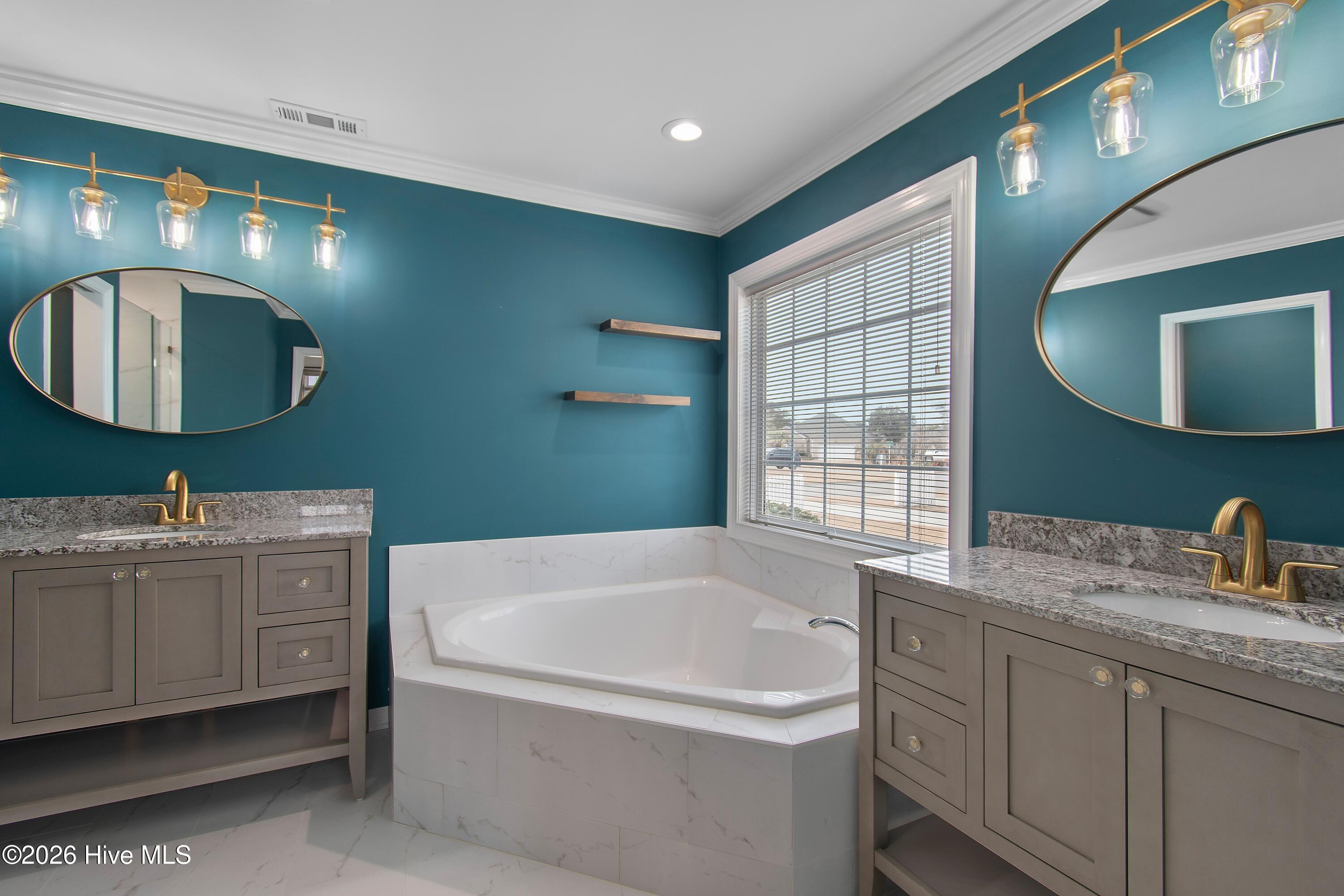 100555536 | Photo 27