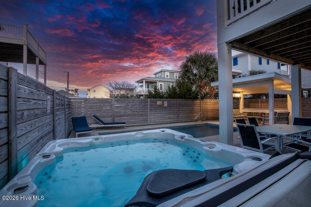 100554934 | Photo 68