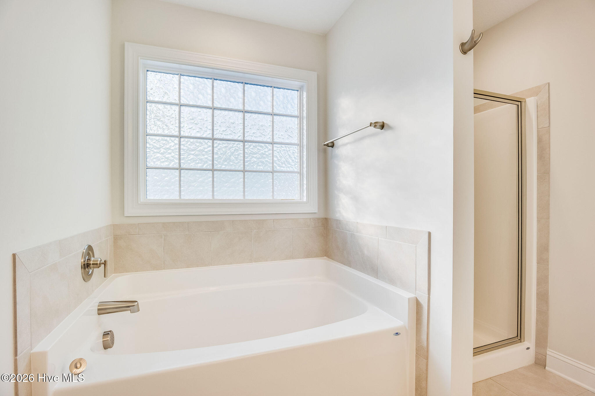 100568428 | Photo 29