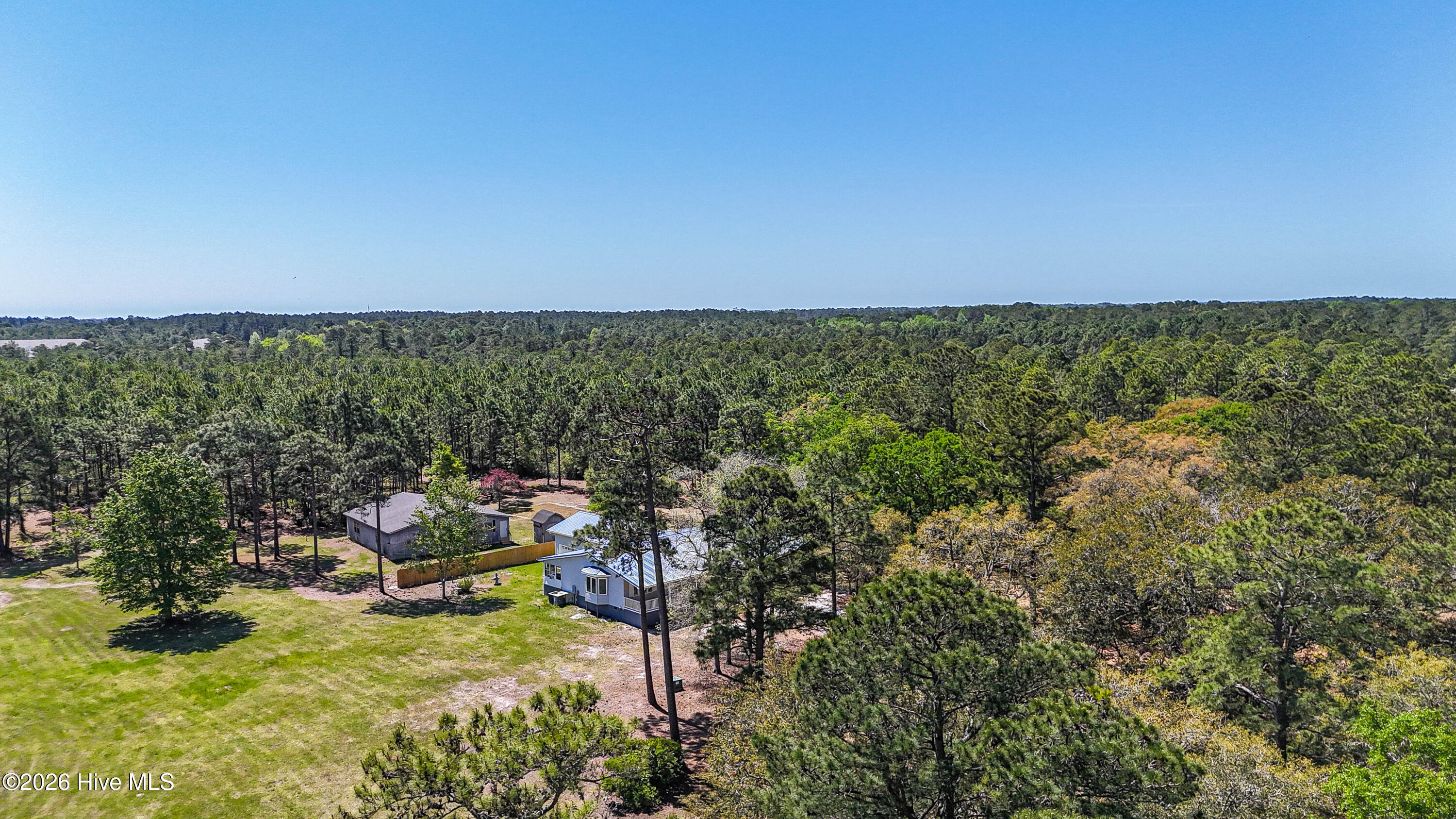 100567372 | Photo 81