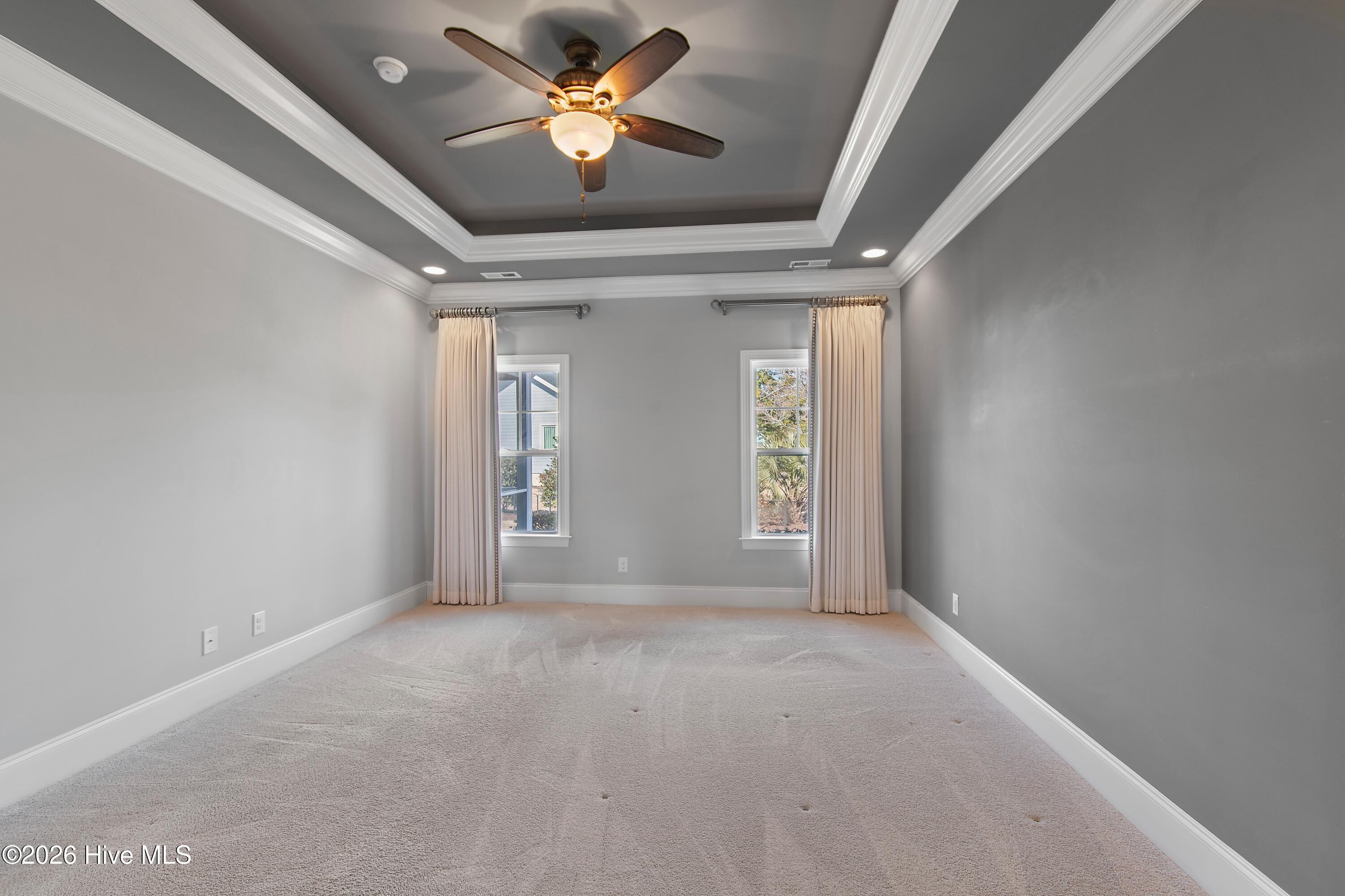 100554022 | Photo 30