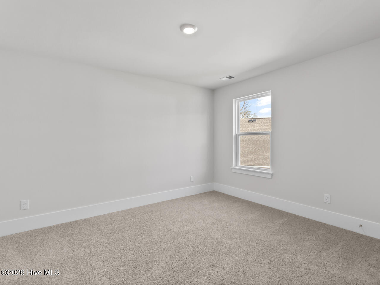 100530535 | Photo 35