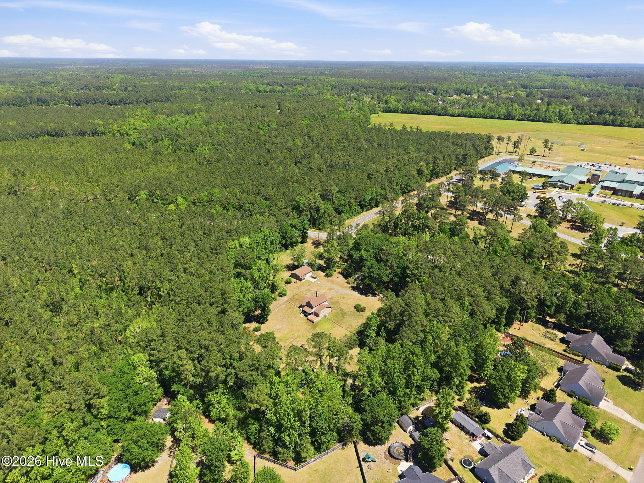 100569907 | Photo 56