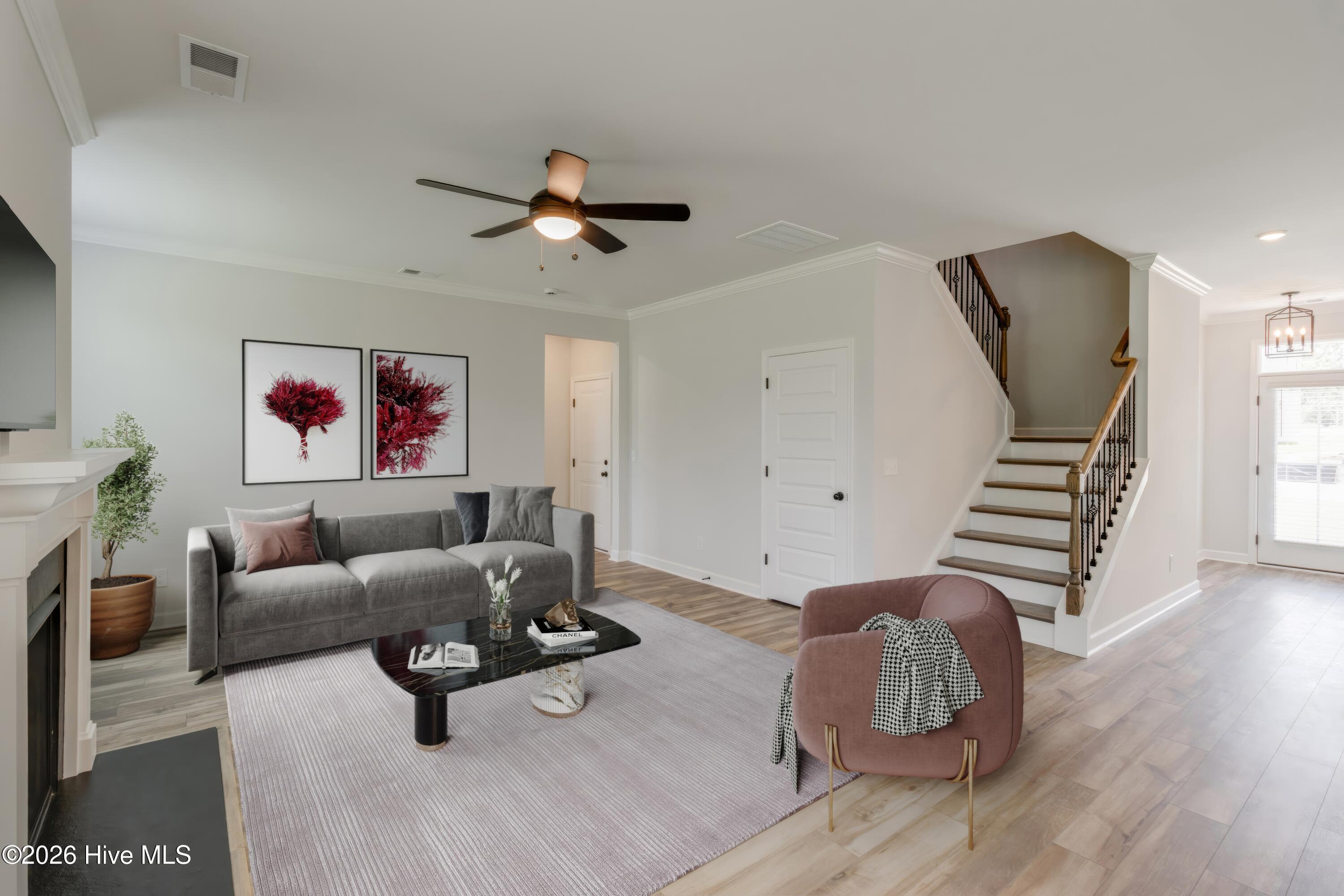 100550264 | Photo 13