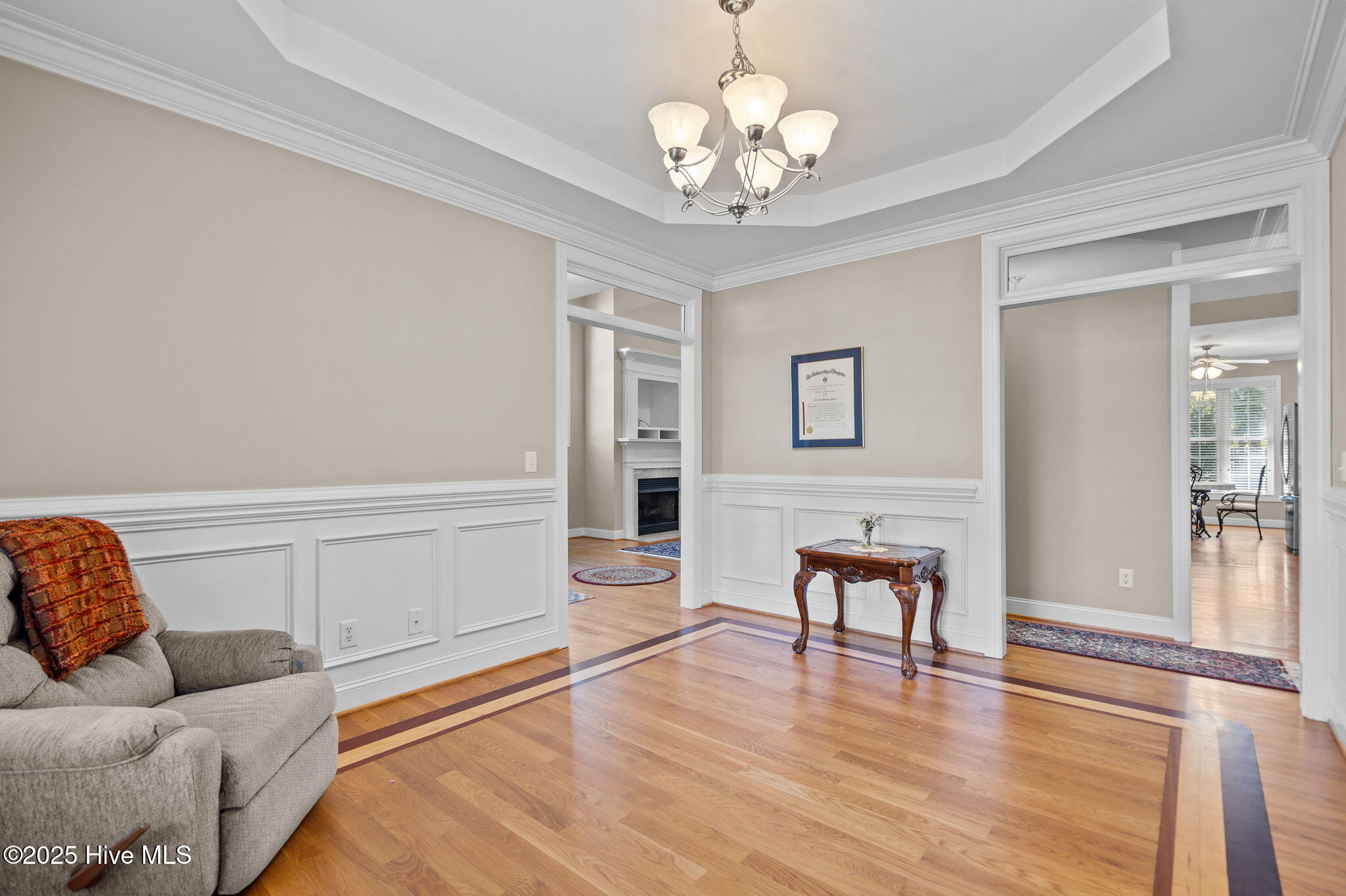 100532156 | Photo 13