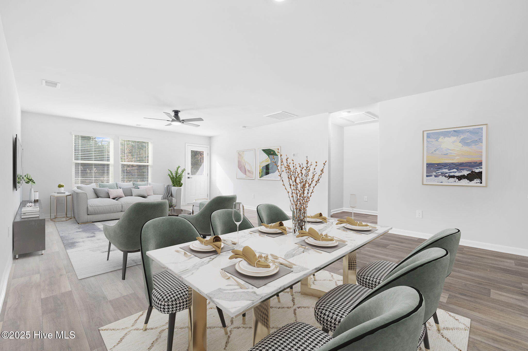 100544084 | Photo 11