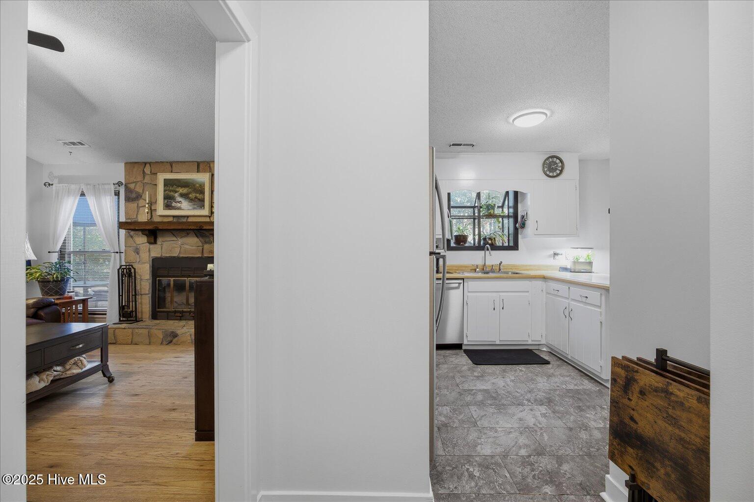 100546671 | Photo 31