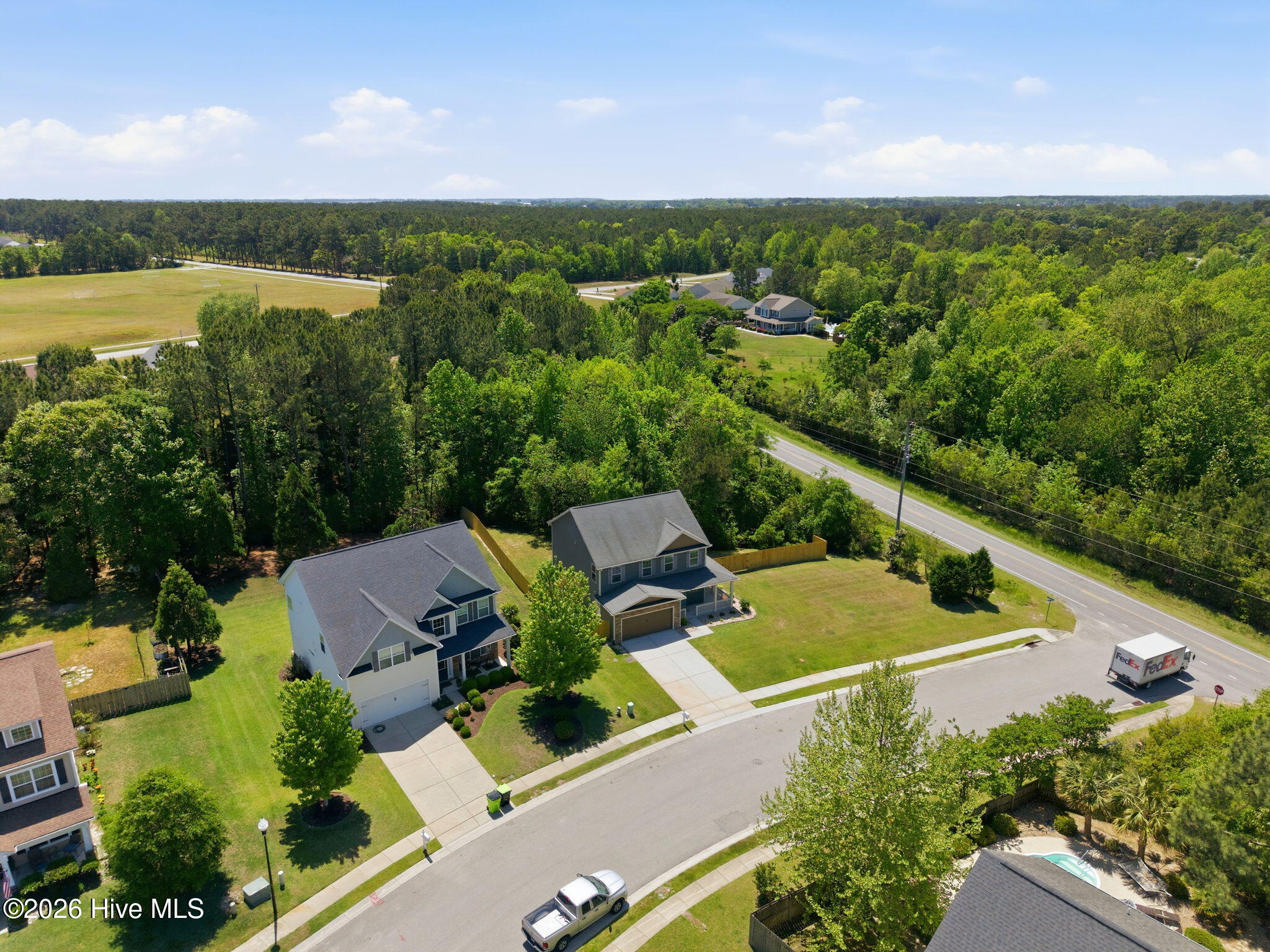 100569504 | Photo 45