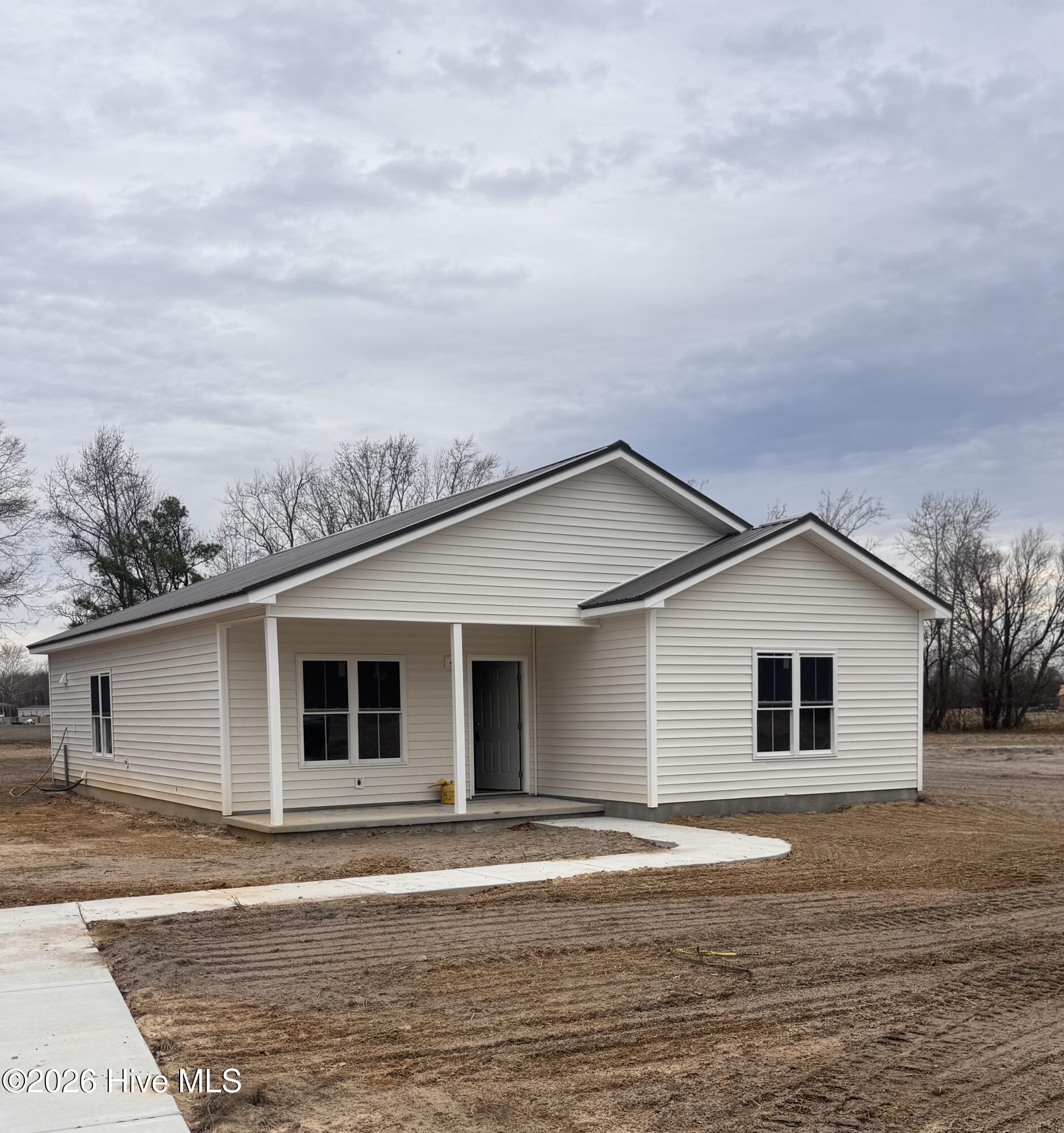 Homes for sale in Greenville, NC | 1231 Roosevelt Spain Rd, Greenville, NC 27834 | MLS# 100551290