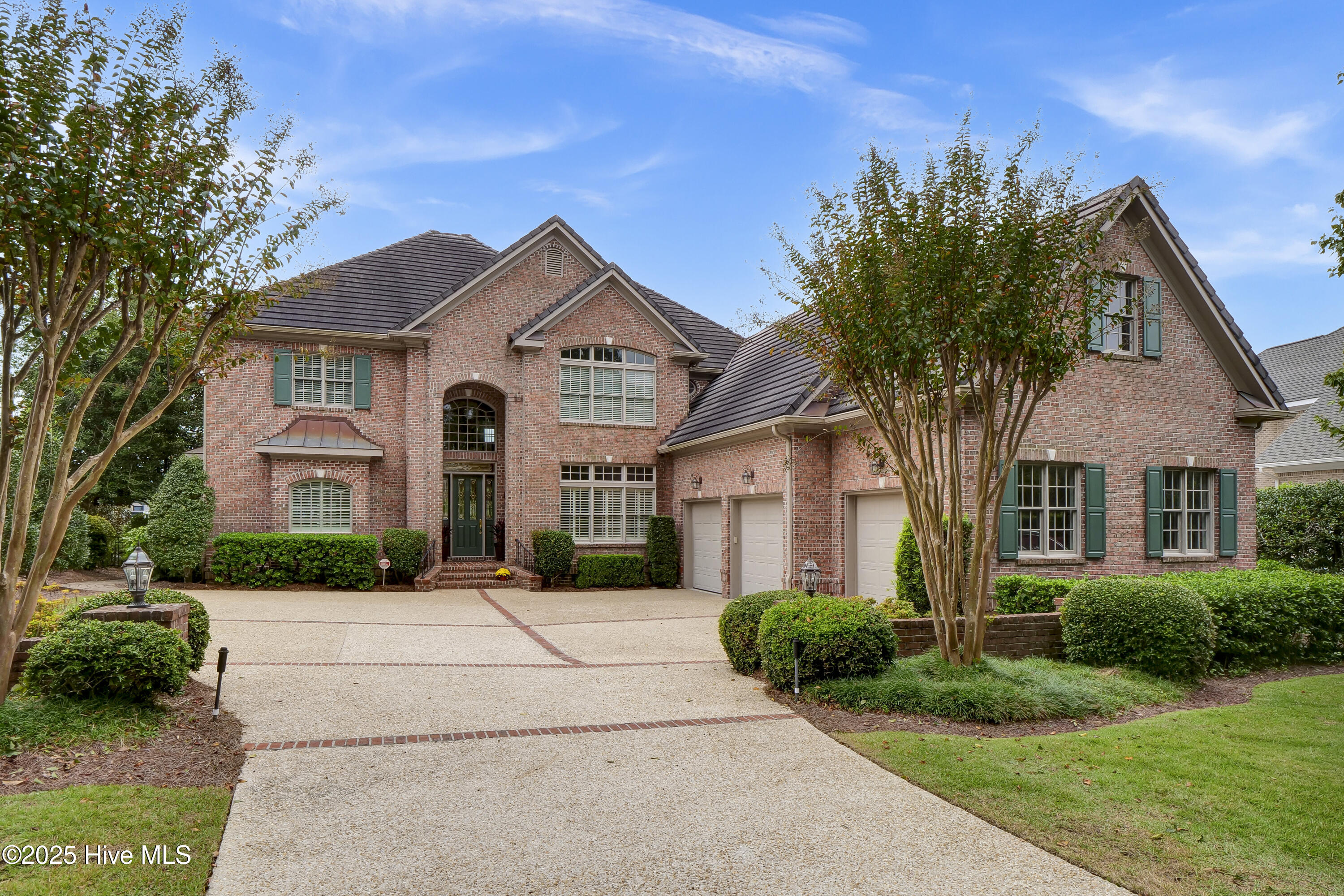 100555376 | Photo 69